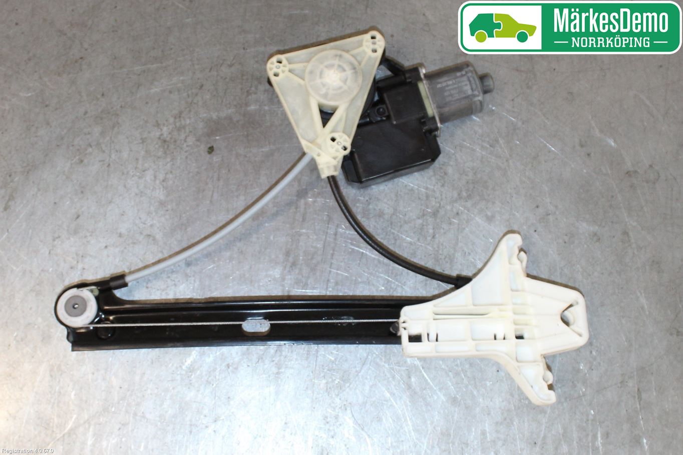 Volkswagen VW POLO 10-17 Vindusheis El Komp