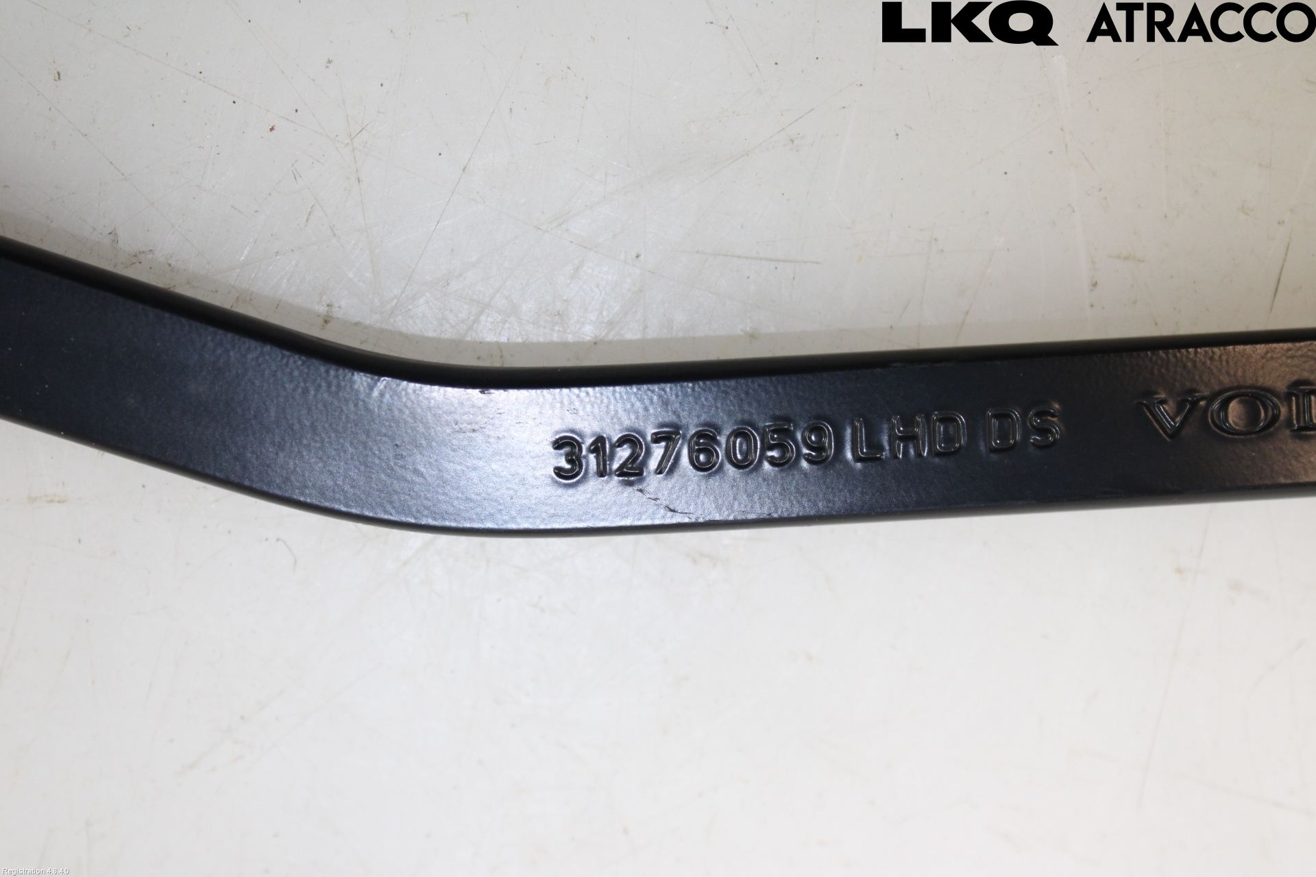 Volvo V40 12-19 Viskerarm-Armer Frontrute