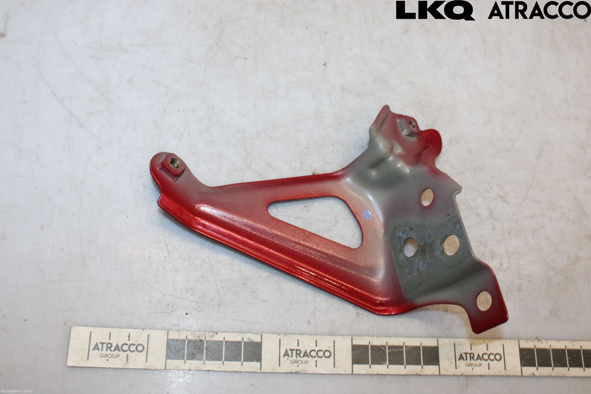 Toyota COROLLA 19- Frontskjermfeste Venstre