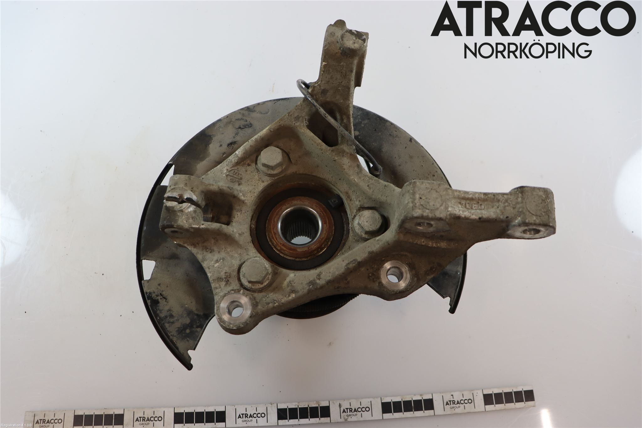 Opel ASTRA J 10-15 Spindel Vf