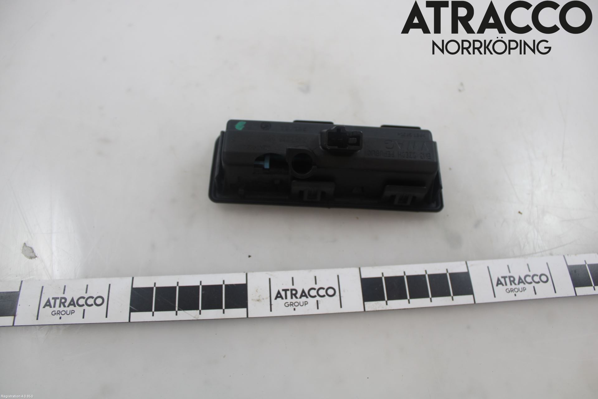 Audi A3/S3 8Y 21- Bakluke Handtak Ytre