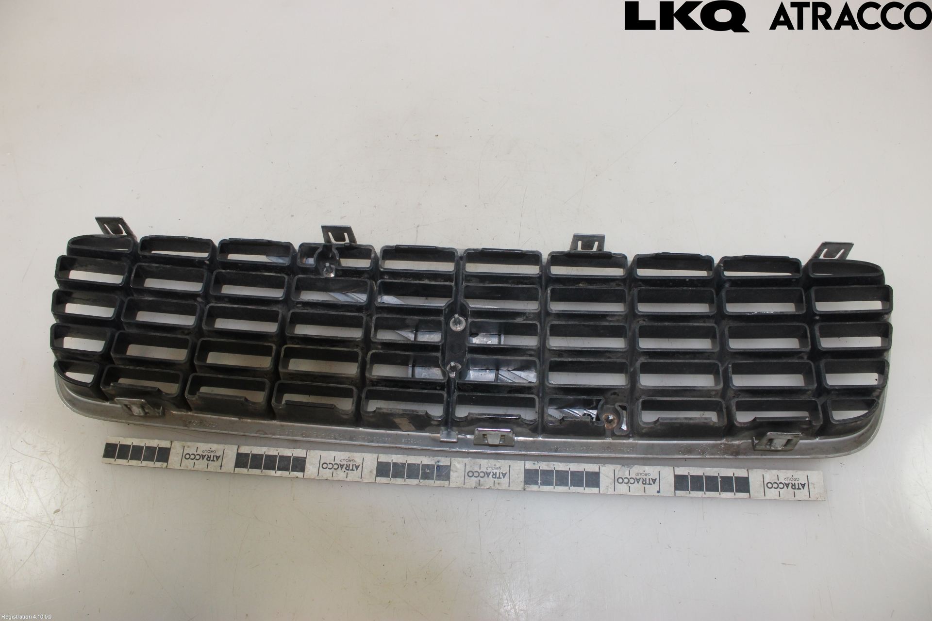 Volvo S60 01-04 Grill Komplett