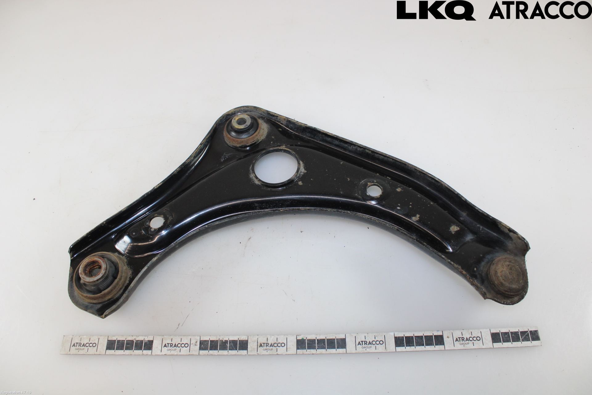Nissan MICRA 11-16 Bærearm Foran Venstre Nedre
