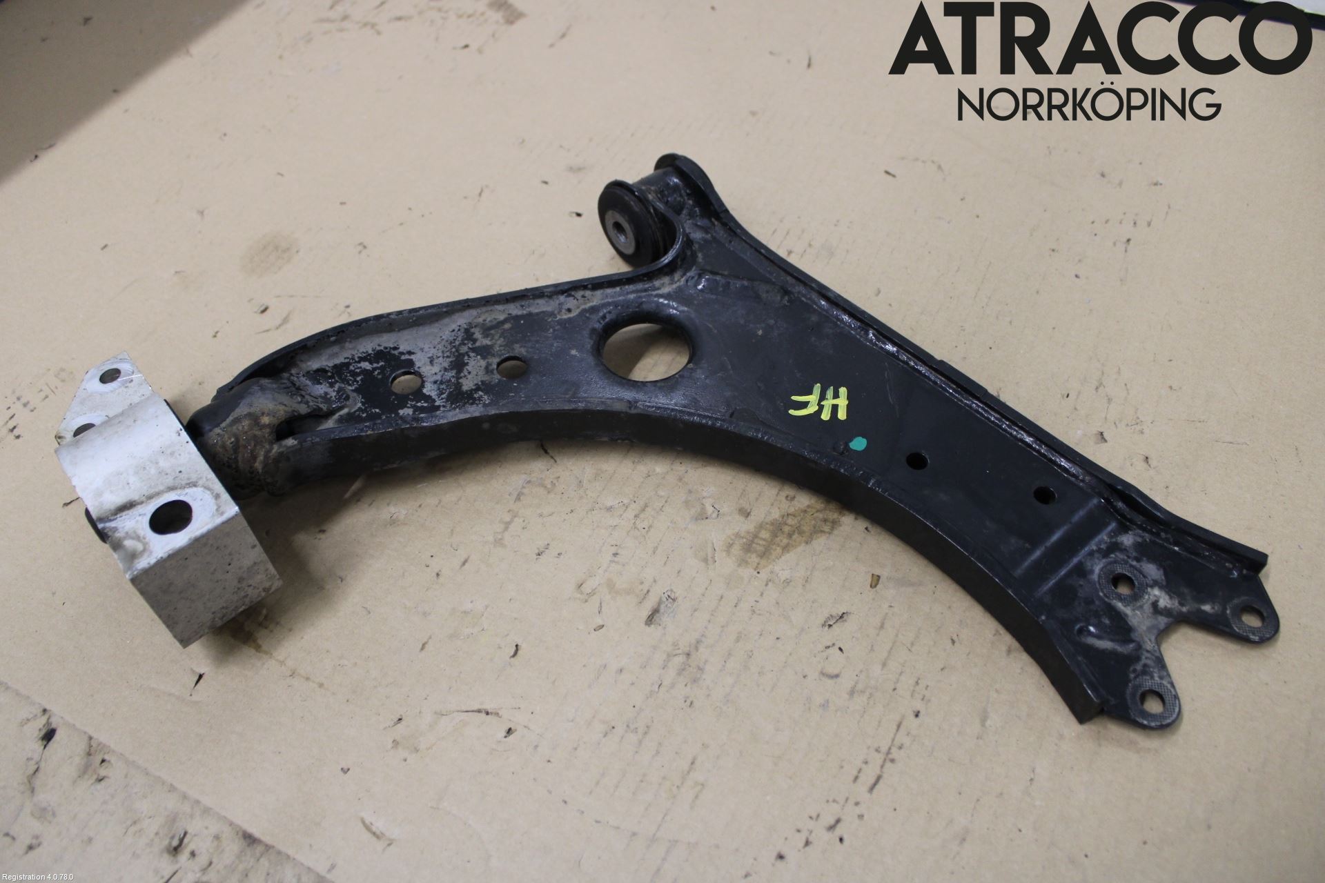 Volkswagen VW GOLF VI 09-13 Bærearm Foran Høyre Nedre