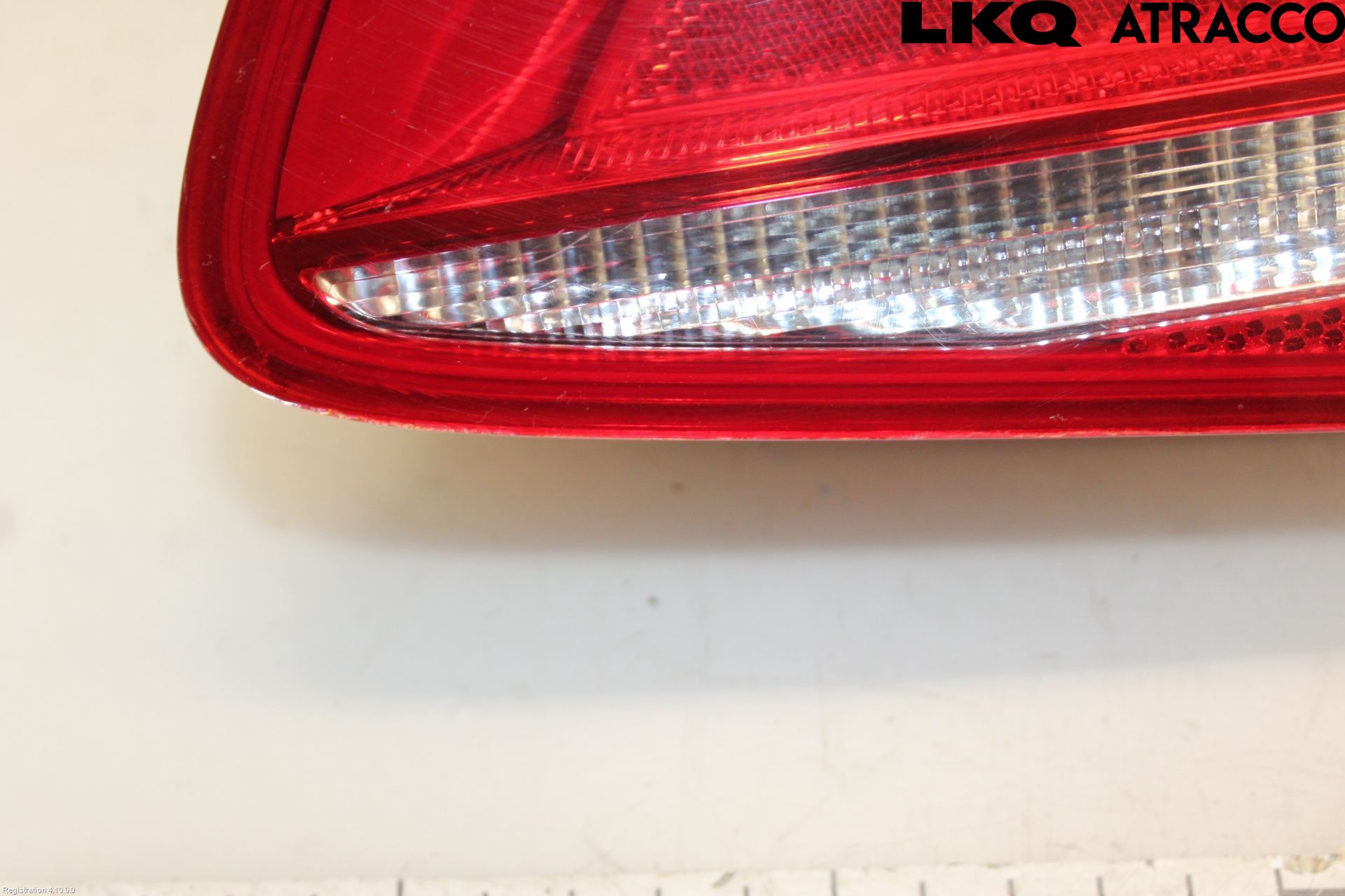 Volkswagen VW PASSAT 11-14 Baklykt Høyre  På Luke(Indre)