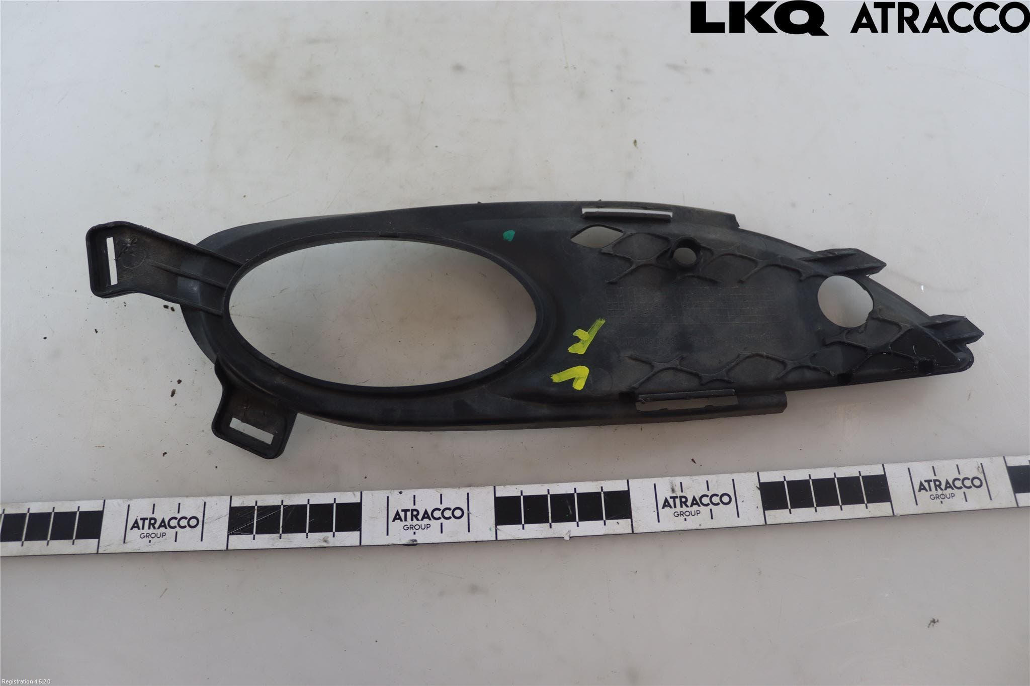 Mercedes-Benz MB SLK 200-350 (R171) 05-11 Frontlykt Kurve-Tåkelys Ramme