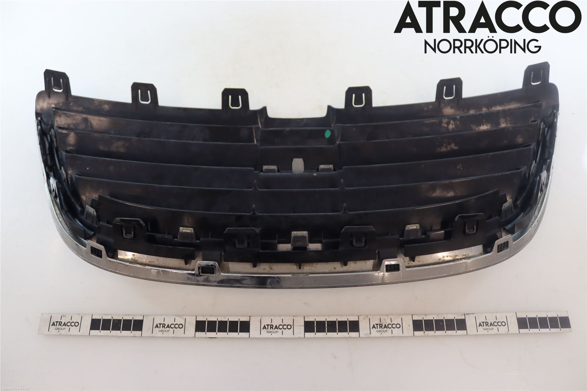 Saab 9-5     06-10 Grill Komplett
