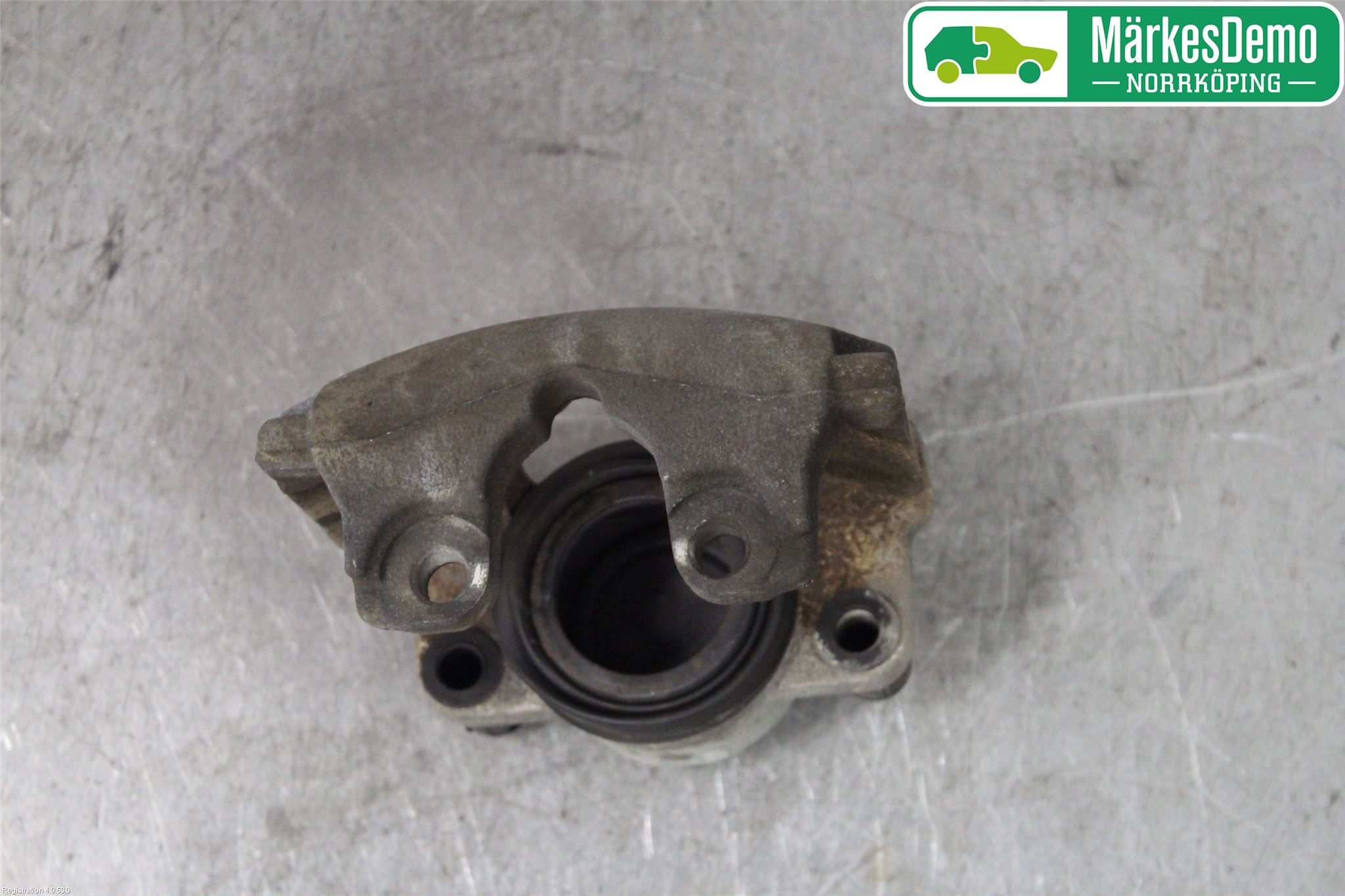 Jaguar XE (X760) 15-24 Bremsecaliper Foran Venstre