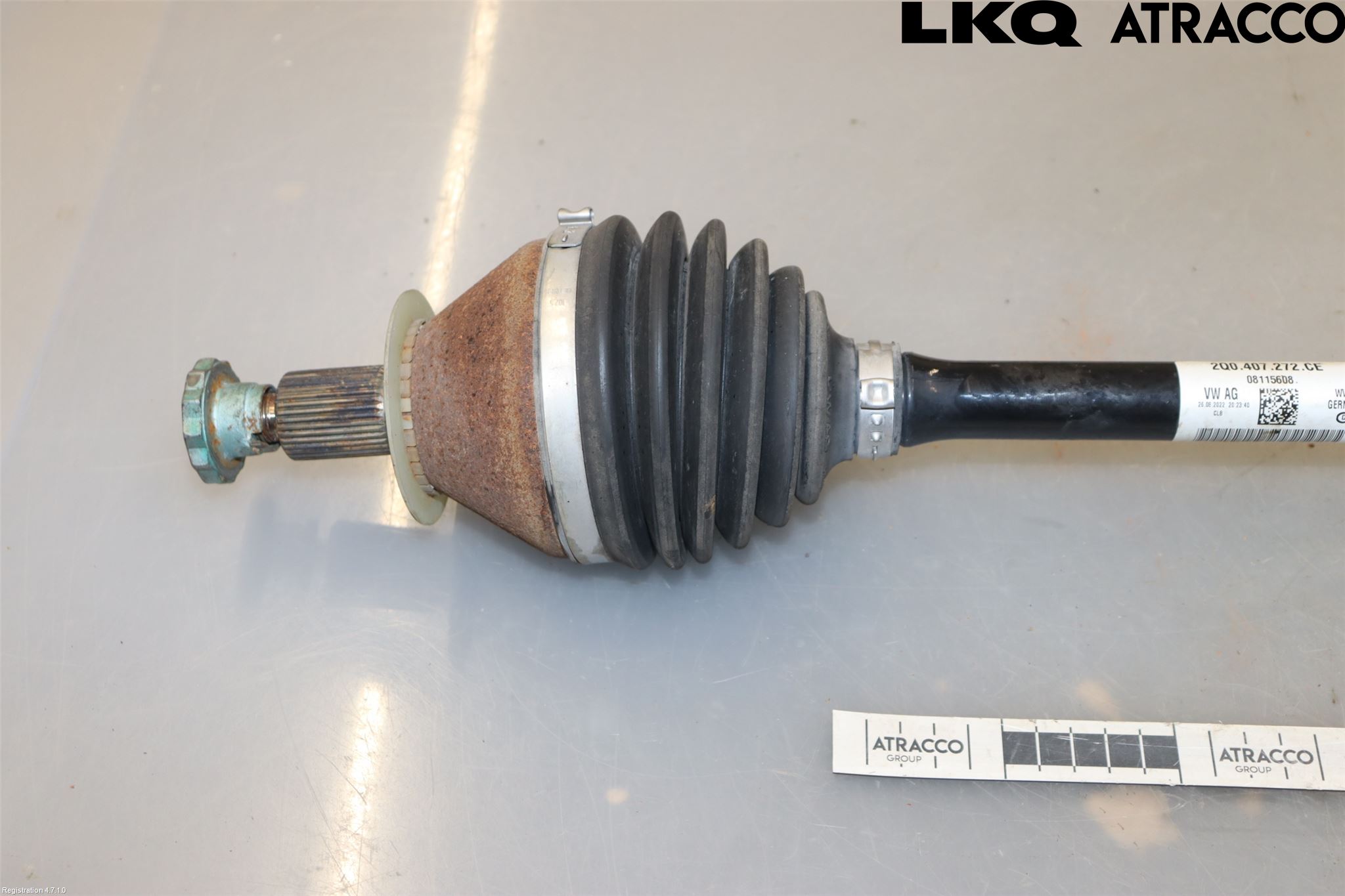 Skoda KAMIQ 20- Drivaksel Foran Kompl Høyre
