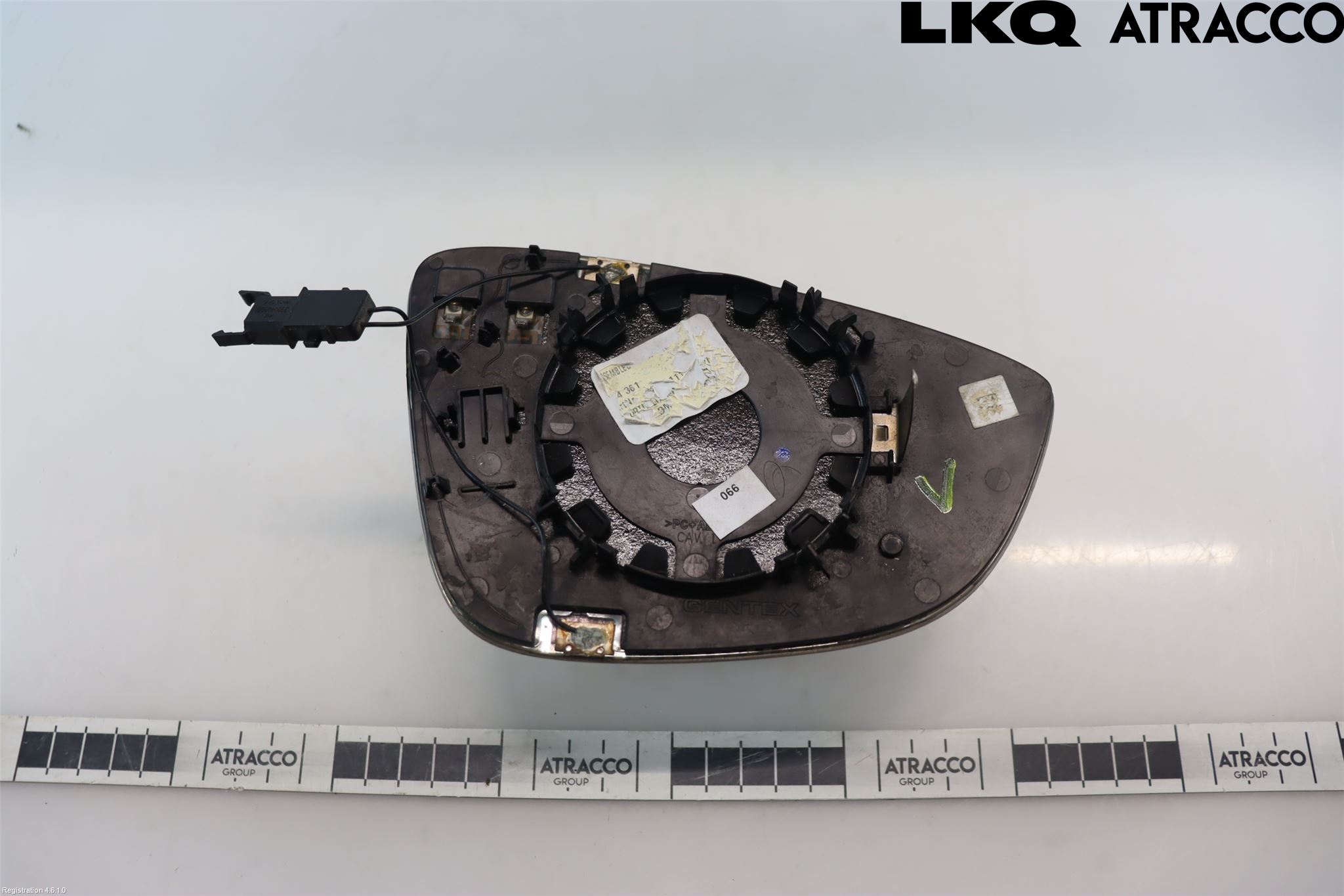 Volkswagen VW PASSAT 11-14 Speil Glass V