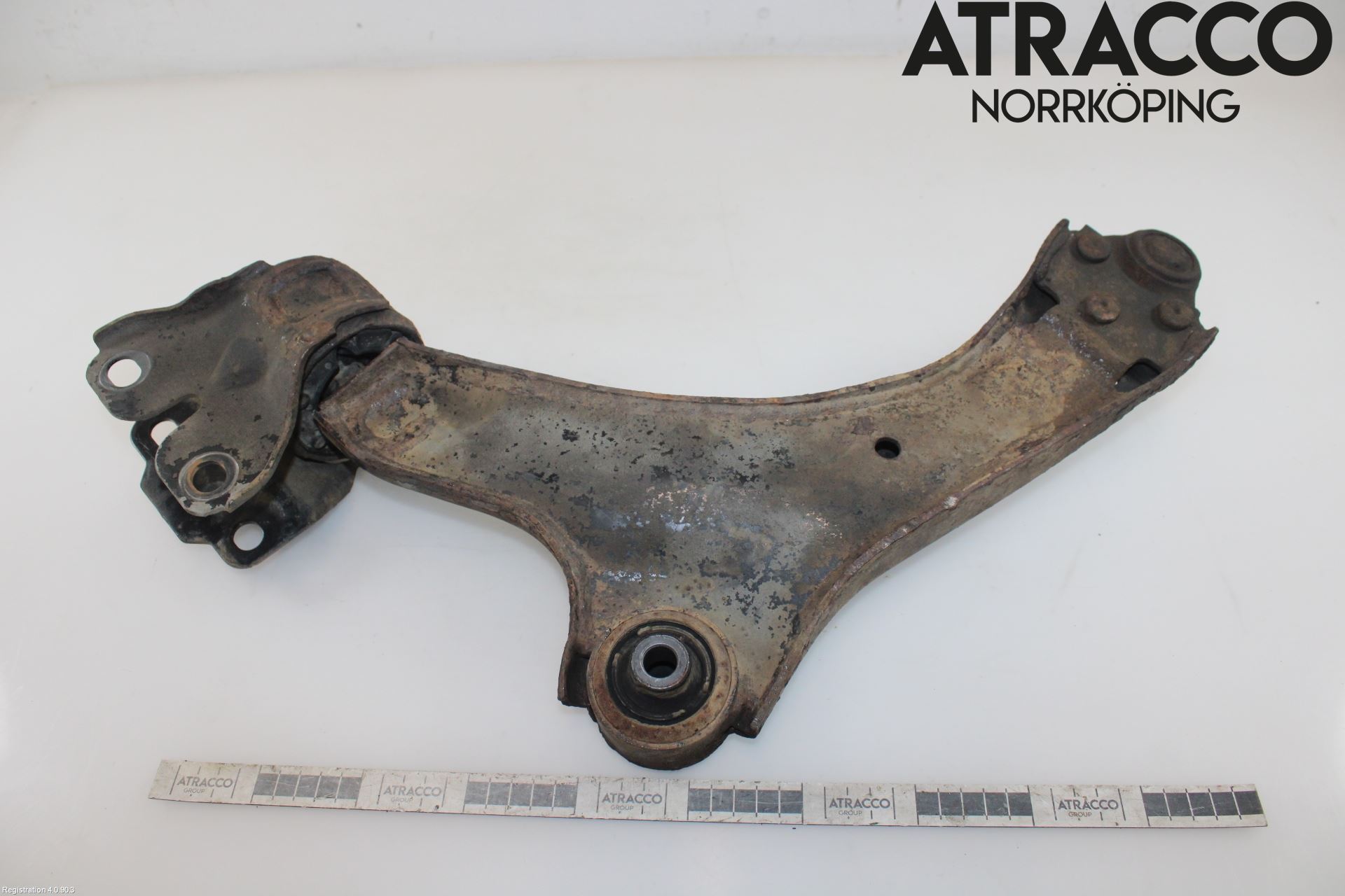 Ford S-MAX 06-15 Bærearm Foran Høyre Nedre