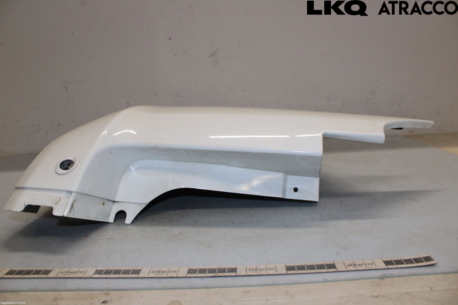 Ford TRANSIT/TOURNEO CUSTOM 13-24 Støtfanger Bak Hjørne Venstre