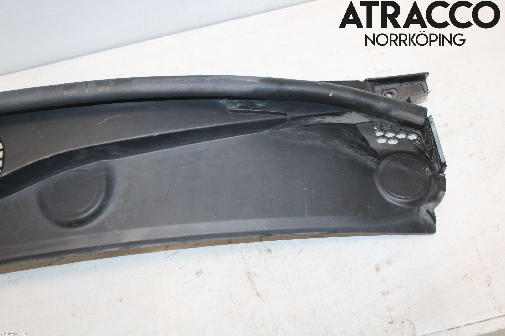 Citroen BERLINGO 08-18 Visker Deksel-Grill-Under Frr