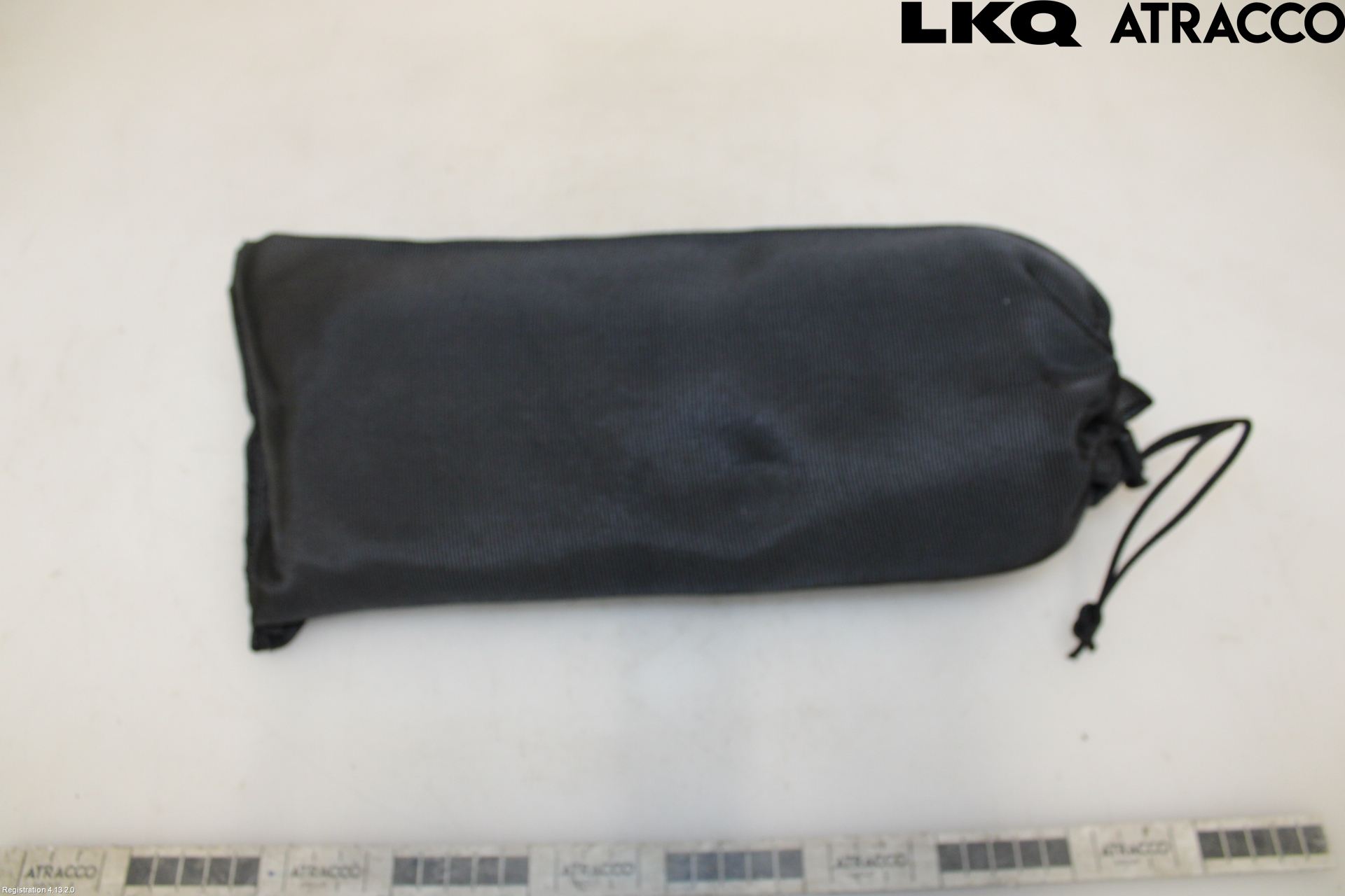 Volkswagen VW PASSAT 24- Innr Lastenett