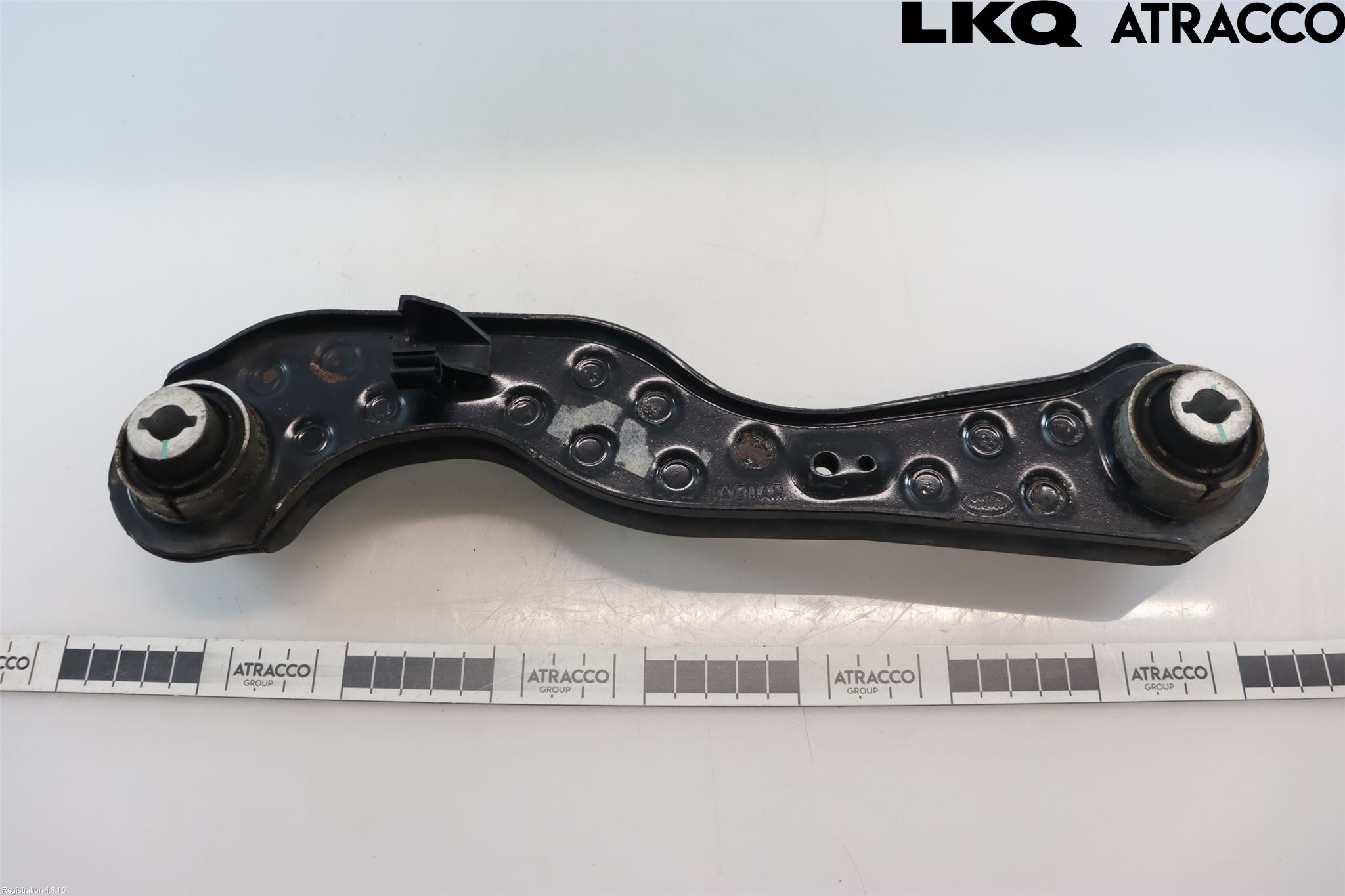 Jaguar F-PACE Bærearm Bak Høyre Øvre
