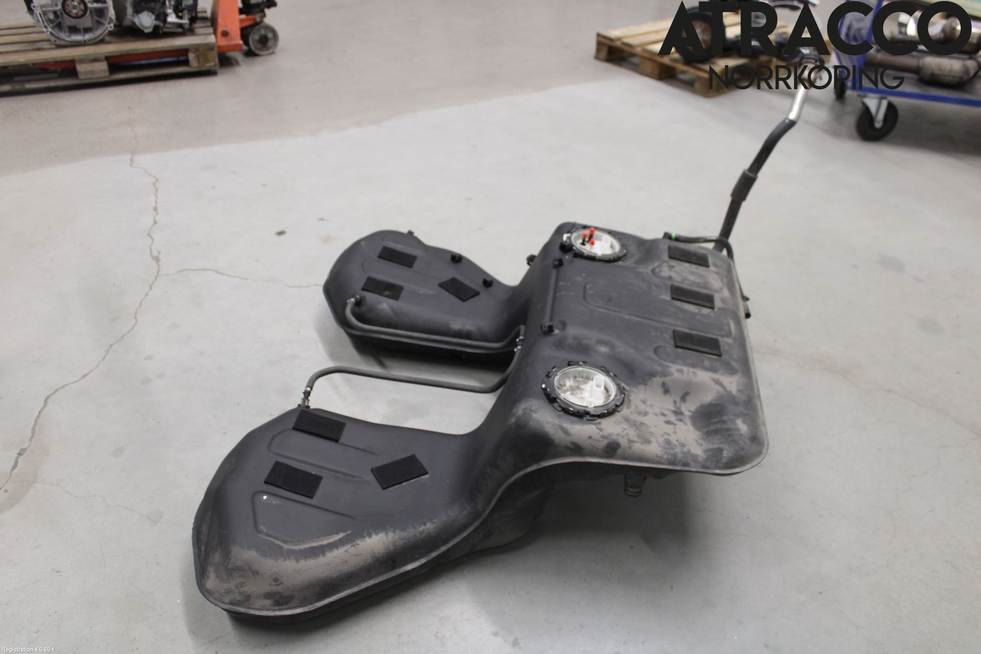 Audi A8/S8 4E  02-09 Drivstofftank Diesel