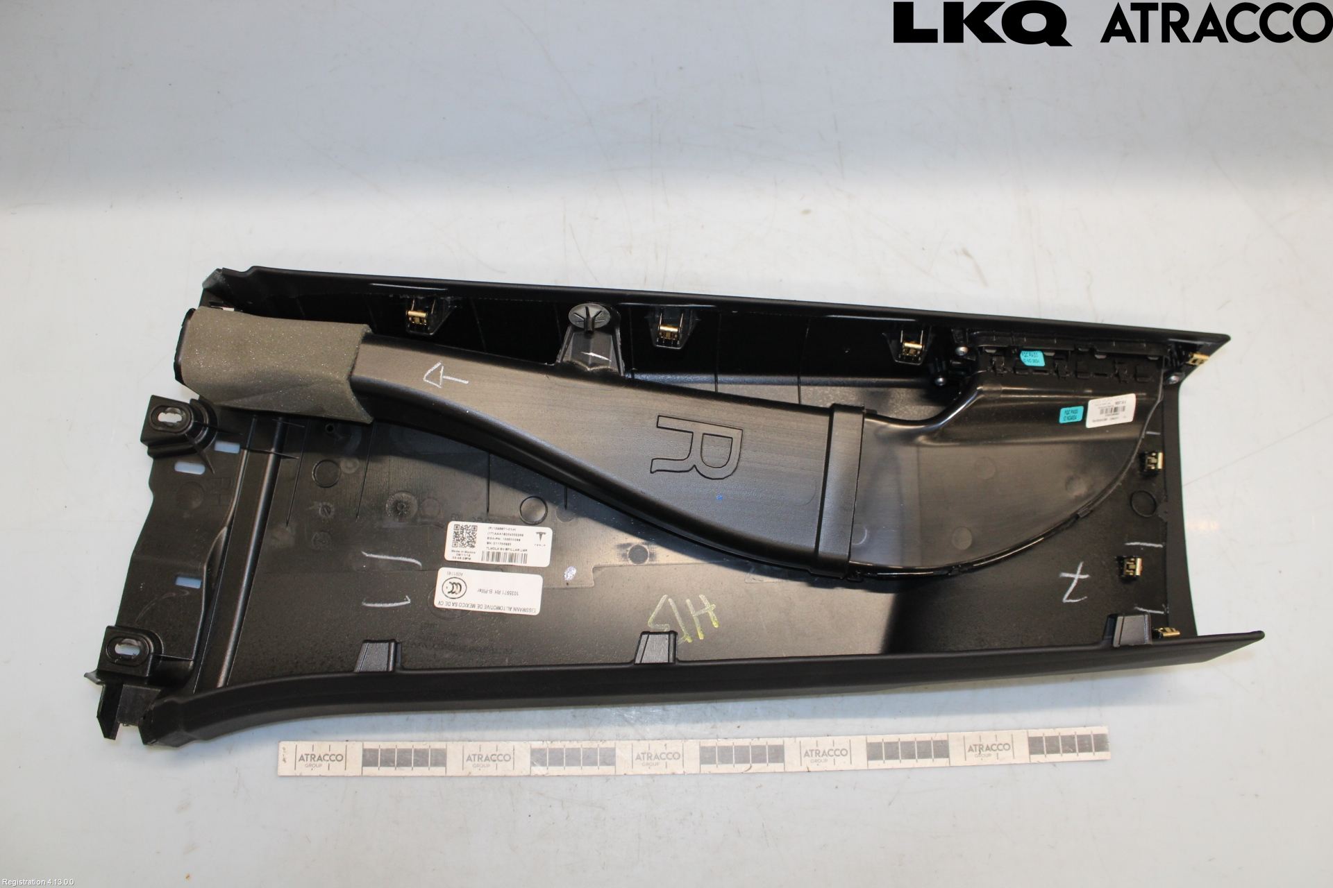 Tesla MODEL X 16- Innr Deksel A-B-C Stolpe