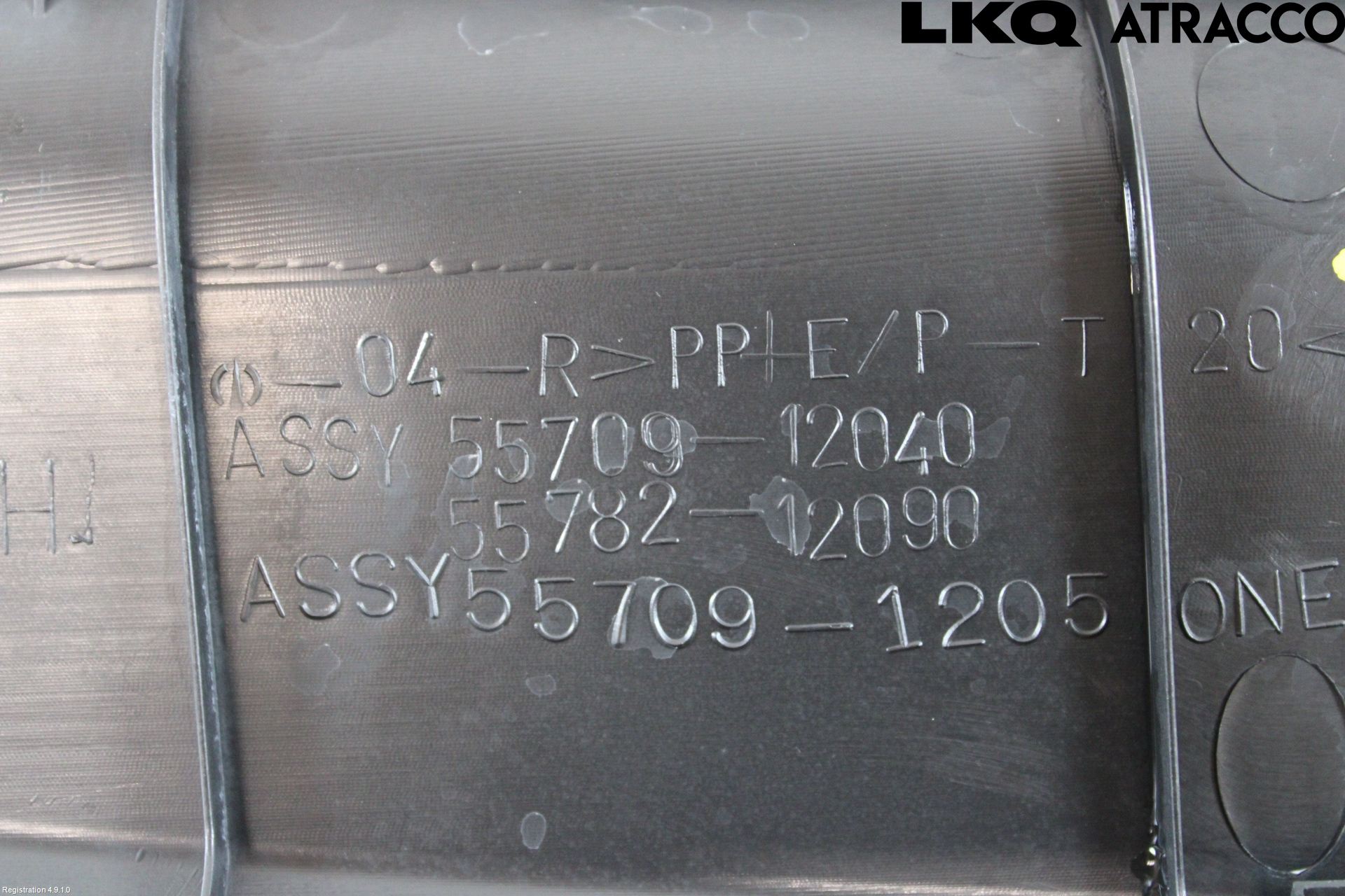 Toyota COROLLA 02-07 Visker Deksel-Grill-Under Frr