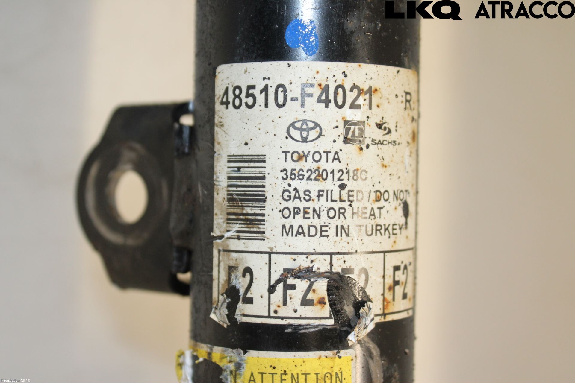 Toyota C-HR 16-23 Fjærbein Foran Høyre