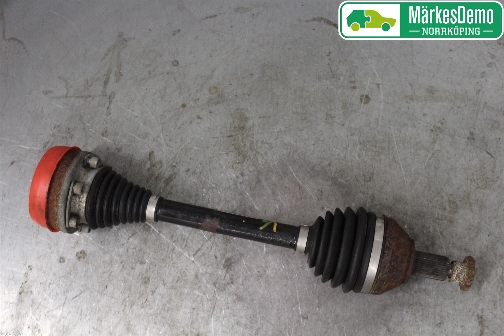 Volkswagen VW POLO 10-17 Drivaksel Foran Kompl Venstre