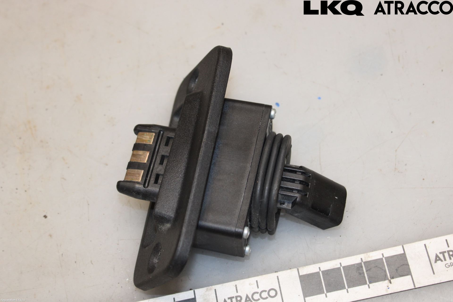 Volkswagen VW CADDY 16-20 Sentrallåsbryter I Dørlås