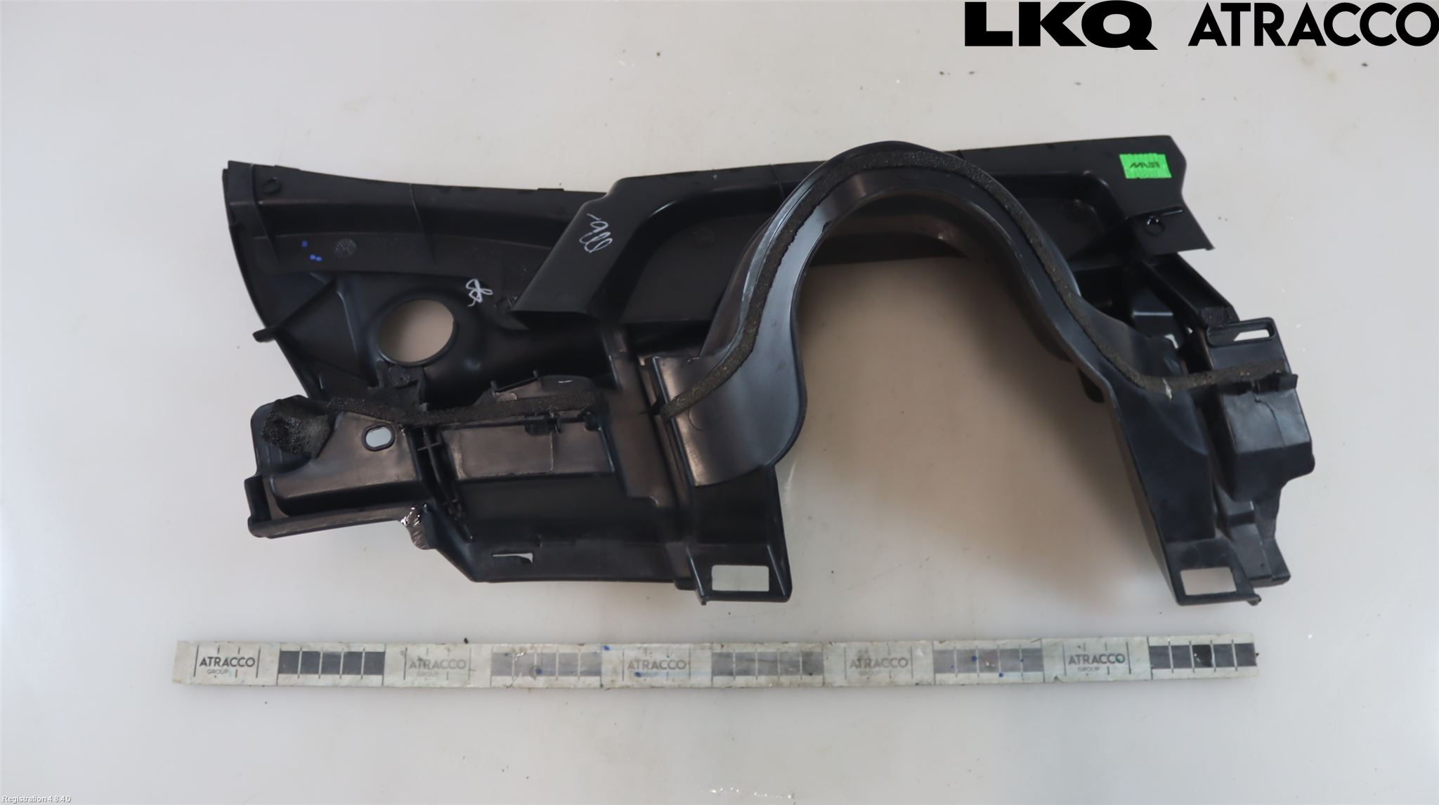 Toyota AURIS 10-12 Visker Deksel-Grill-Under Frr