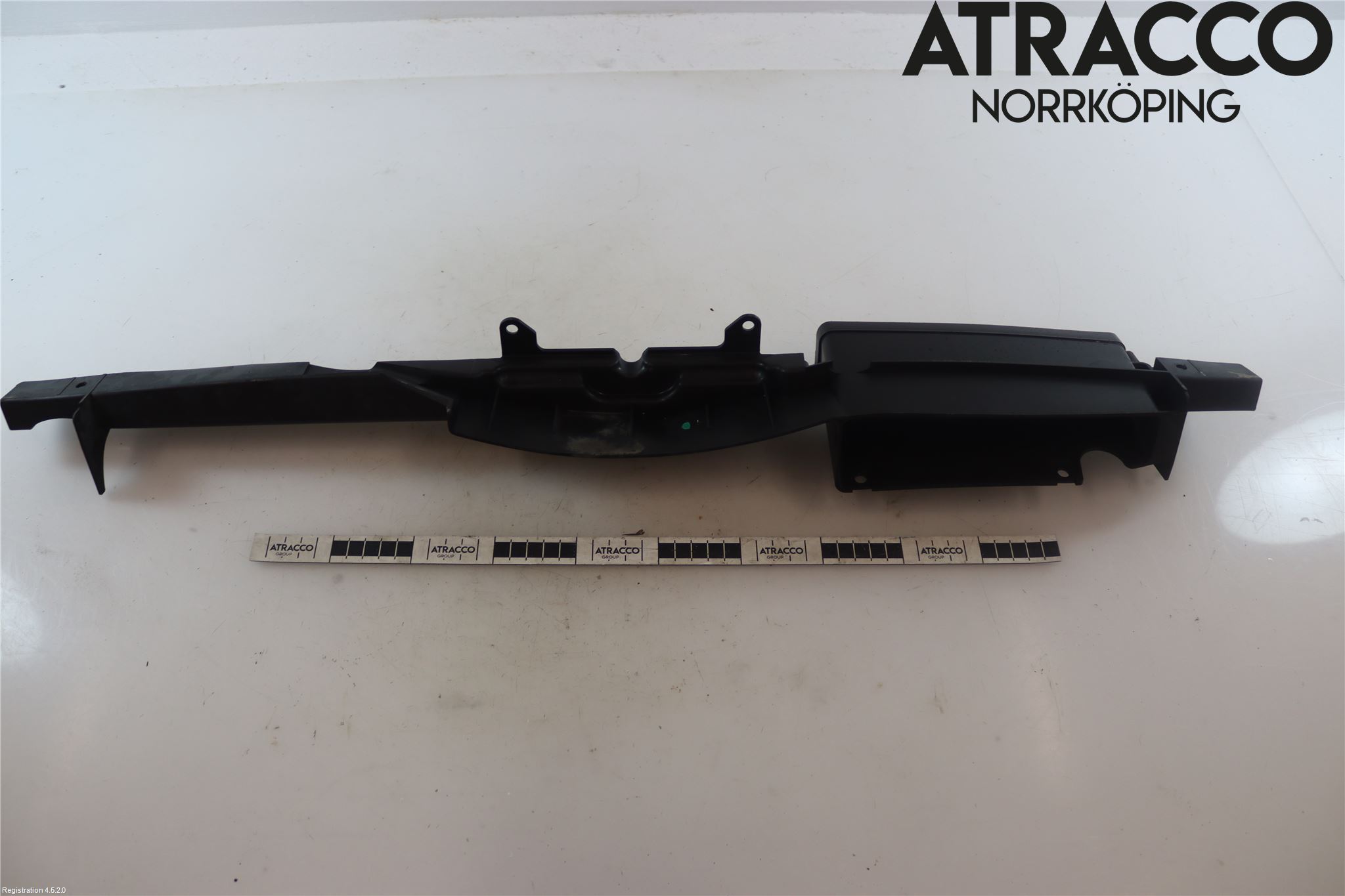 Skoda OCTAVIA (1Z) 05-13 Luftstyring Front