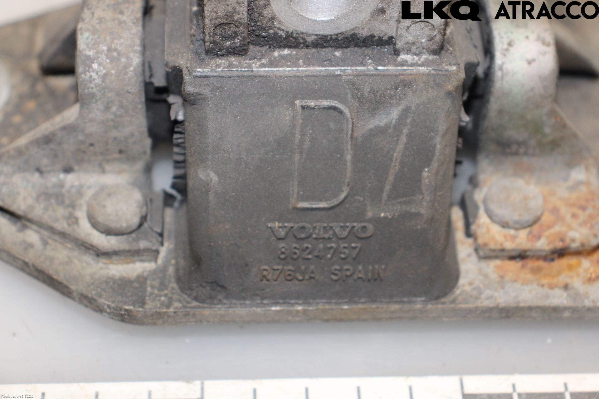 Volvo XC90 03-06 Motor Feste Stål-Alu