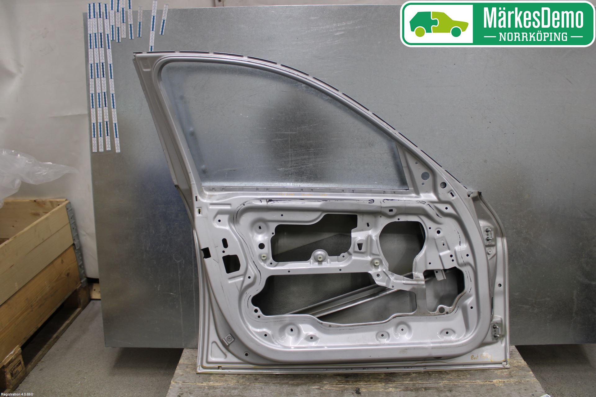 BMW 3 E90/91 SED/TOU 05-12 Dør 4D Foran Venstre