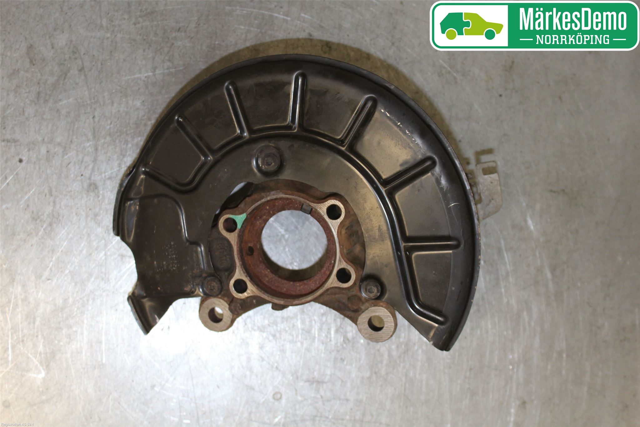 Volkswagen VW CADDY 16-20 Spindel Hf