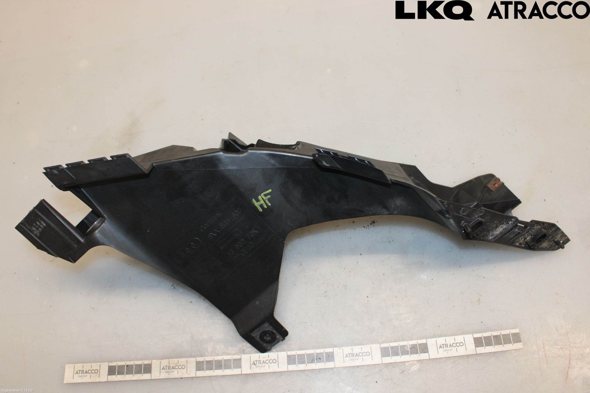 Audi A1/S1 11-18 Frontlykt Holder-Feste