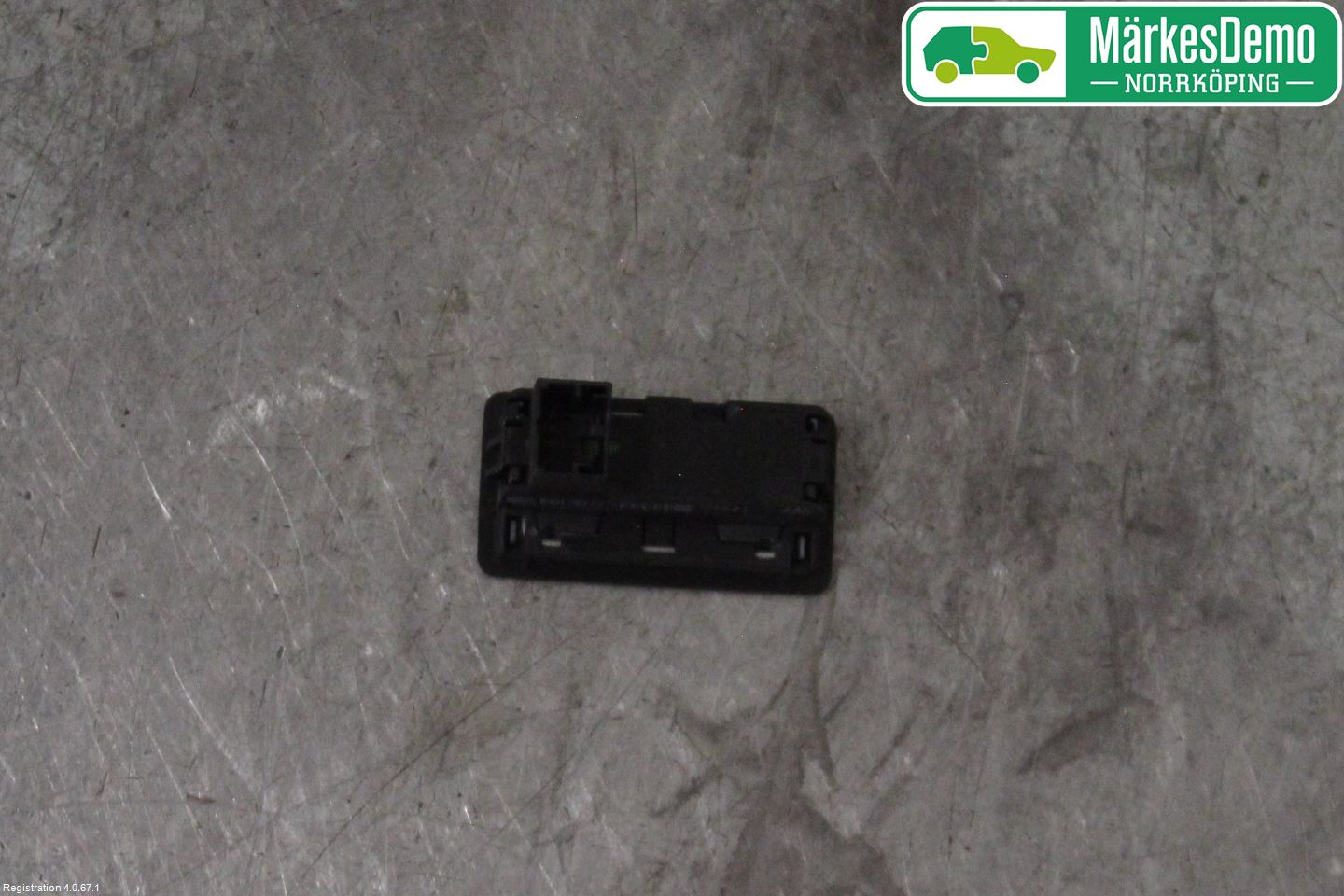 Volkswagen VW PASSAT 20-24 Bryter Bakluke