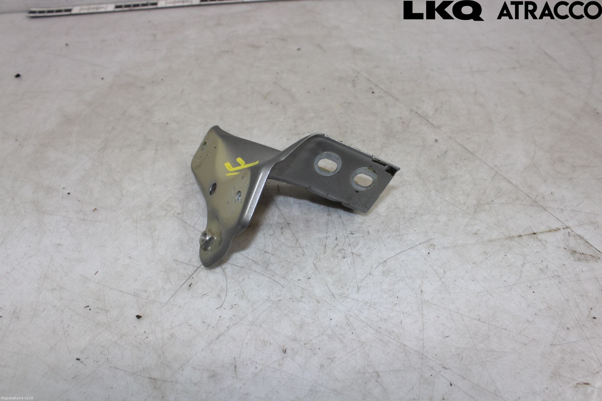 Skoda FABIA 07-14 Frontskjermfeste Venstre