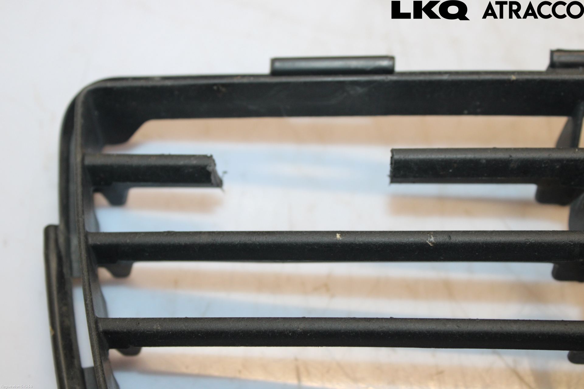 Toyota AURIS 07-09 Grilldel Midt