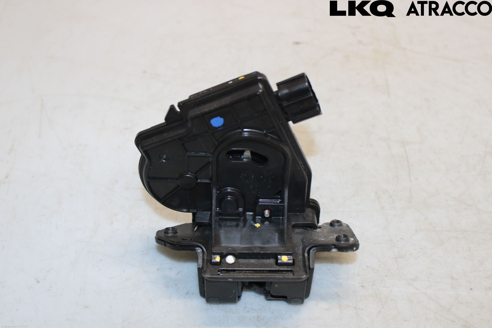 Toyota AVENSIS 16-18 Bakluke-Lokk Låsekasse