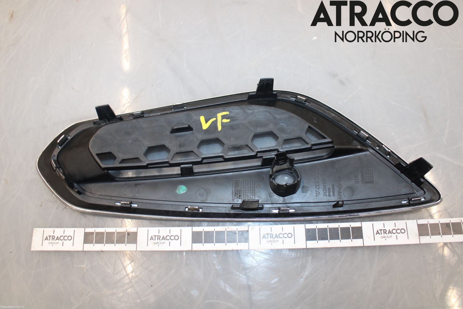 Volvo V60 11-13 Grilldel Venstre