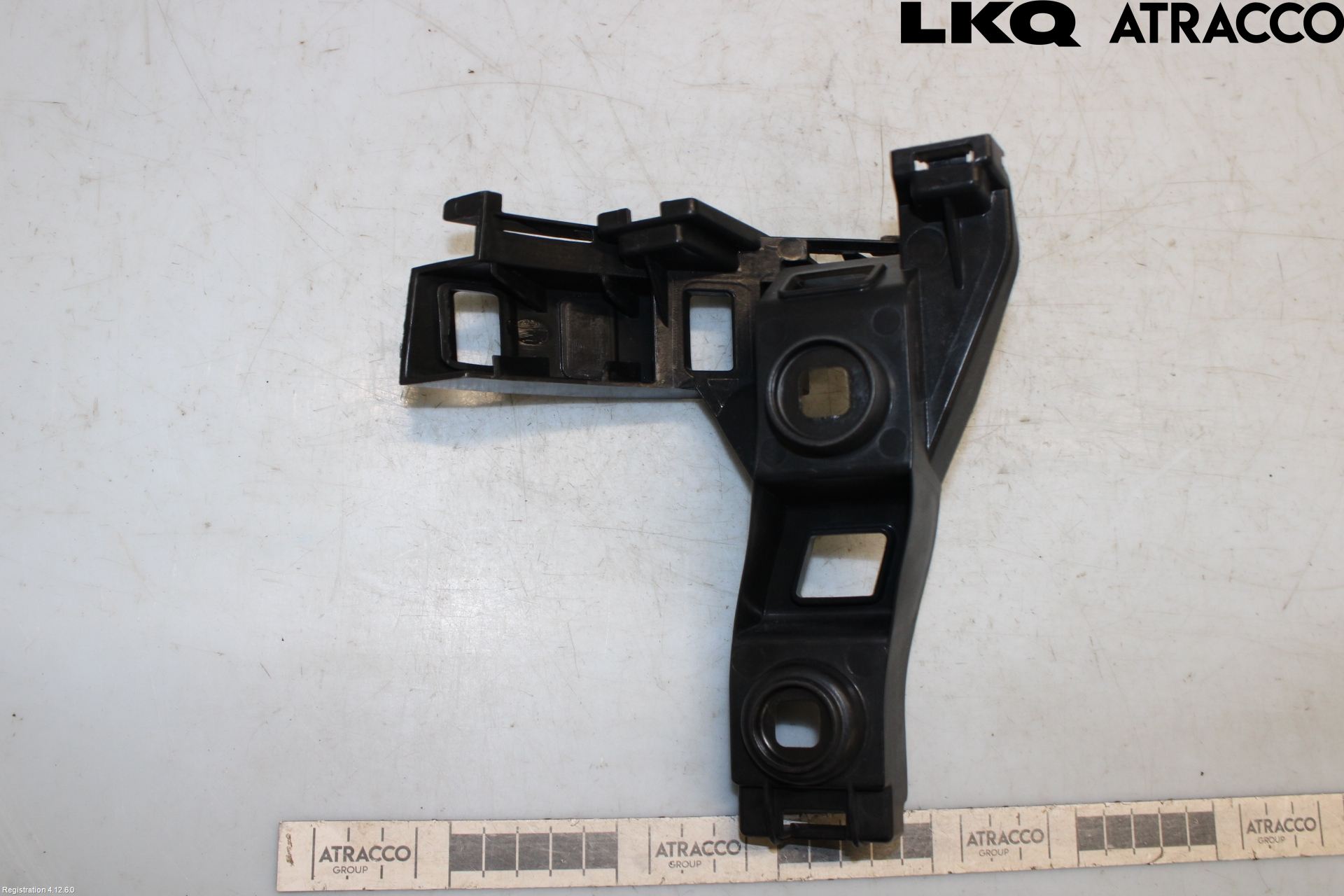Volkswagen VW GOLF / E-GOLF VII 13-20 Støtfangerfeste Bak Høyre