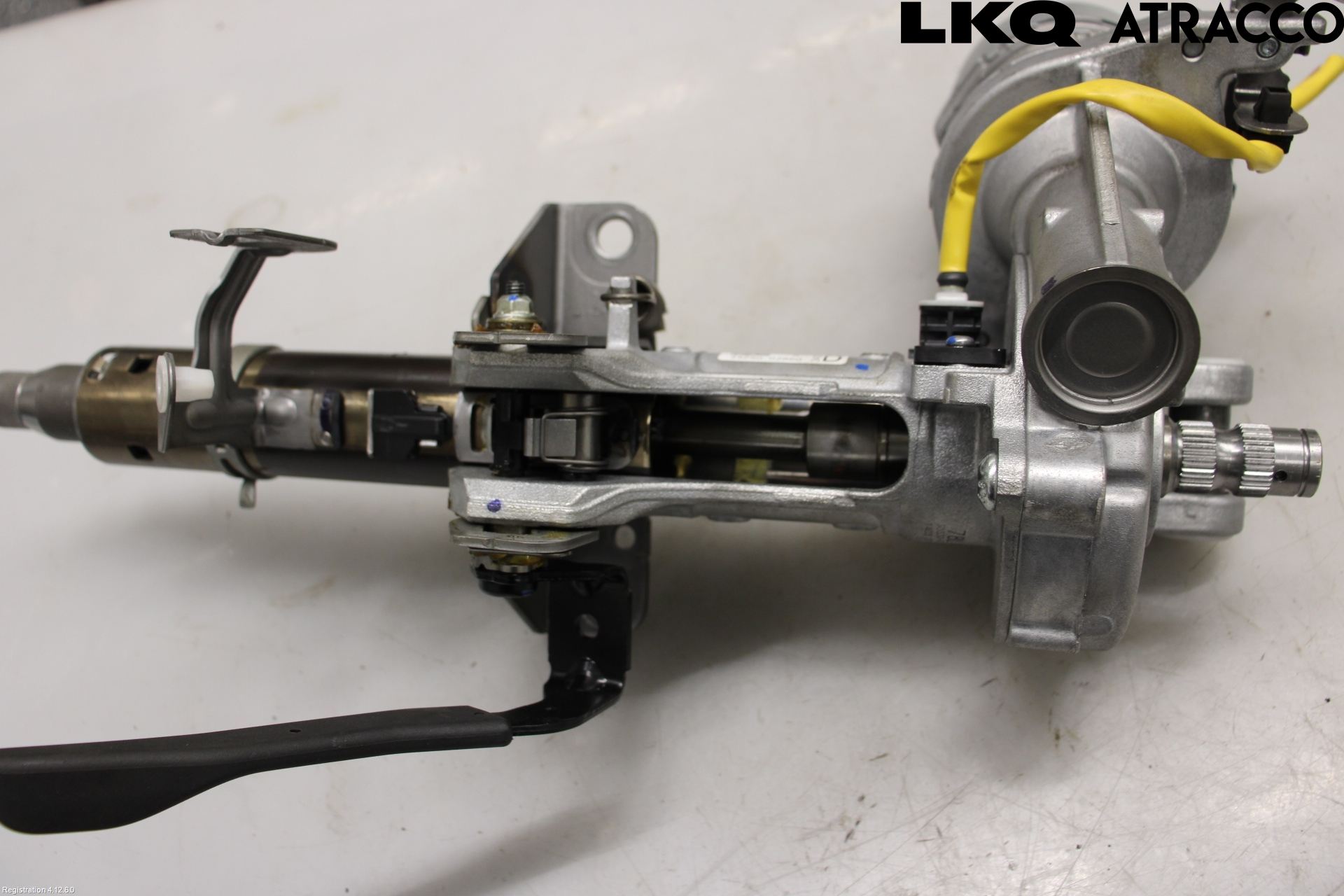 Toyota COROLLA 19- Rattakselaggregat Innebygd Servo