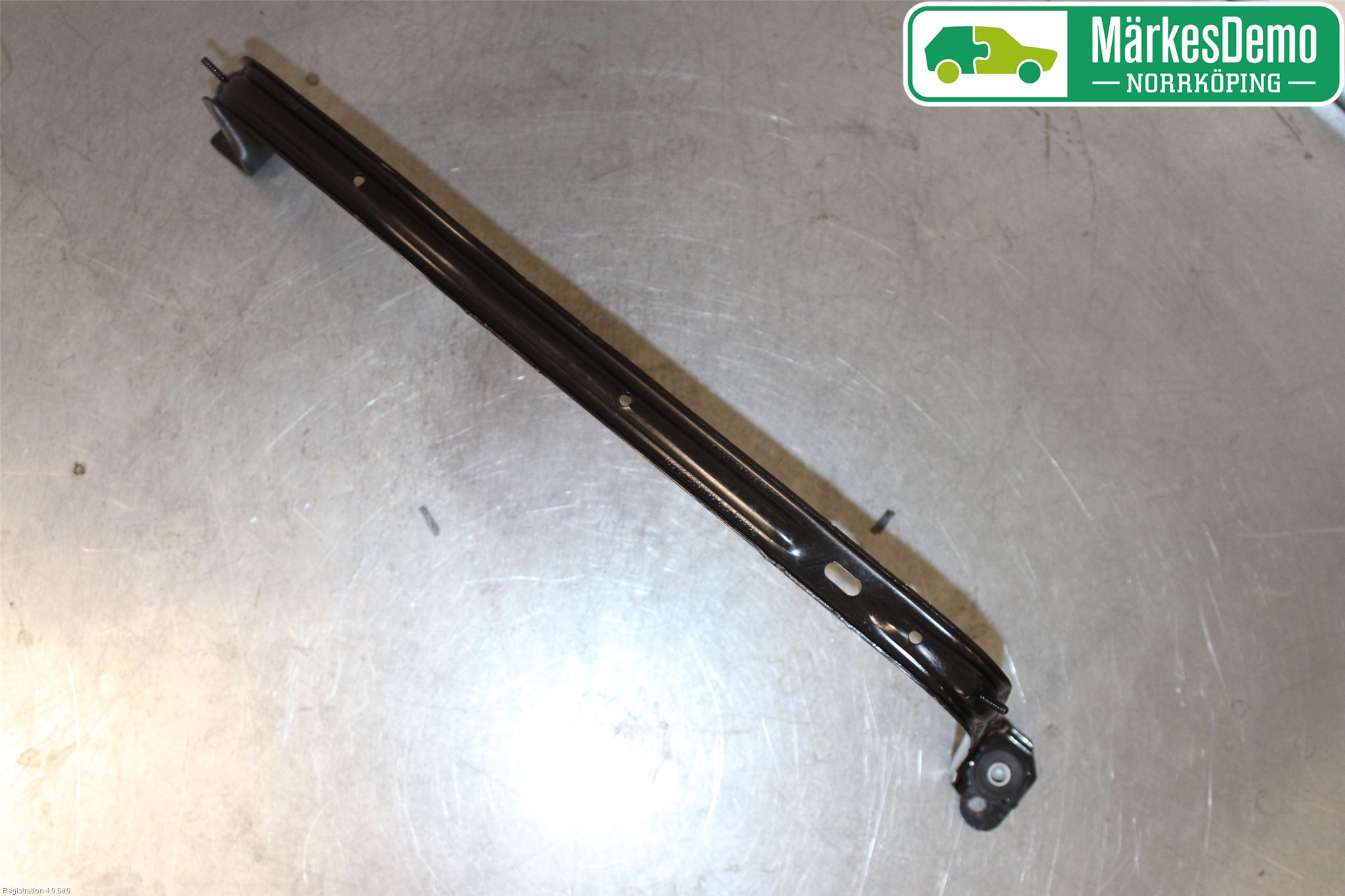 Audi A4/S4 B9 16-19 Drivstofftank Bånd-Feste