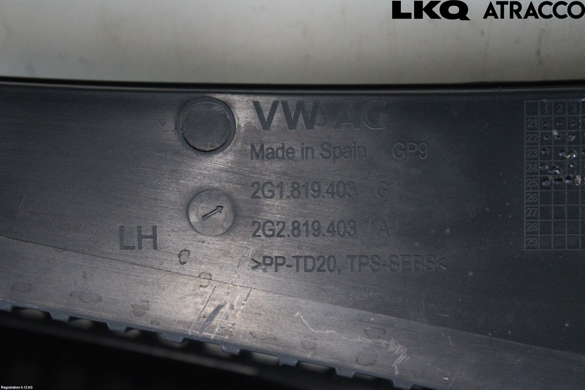 Volkswagen VW TAIGO 22- Visker Deksel-Grill-Under Frr