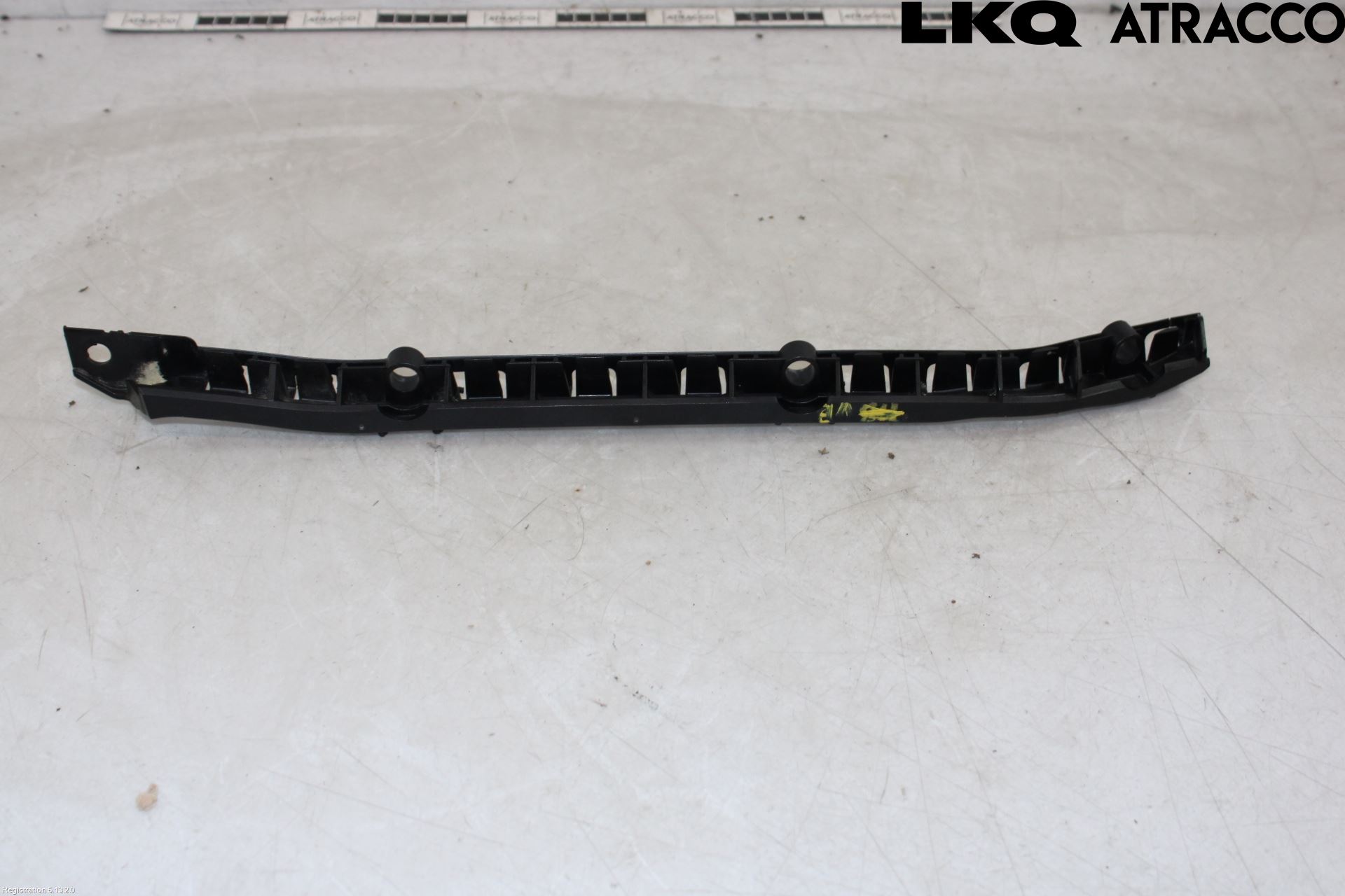 Mercedes-Benz MB C-KLASS (W204) 07-15 Støtfangerfeste Bak Venstre