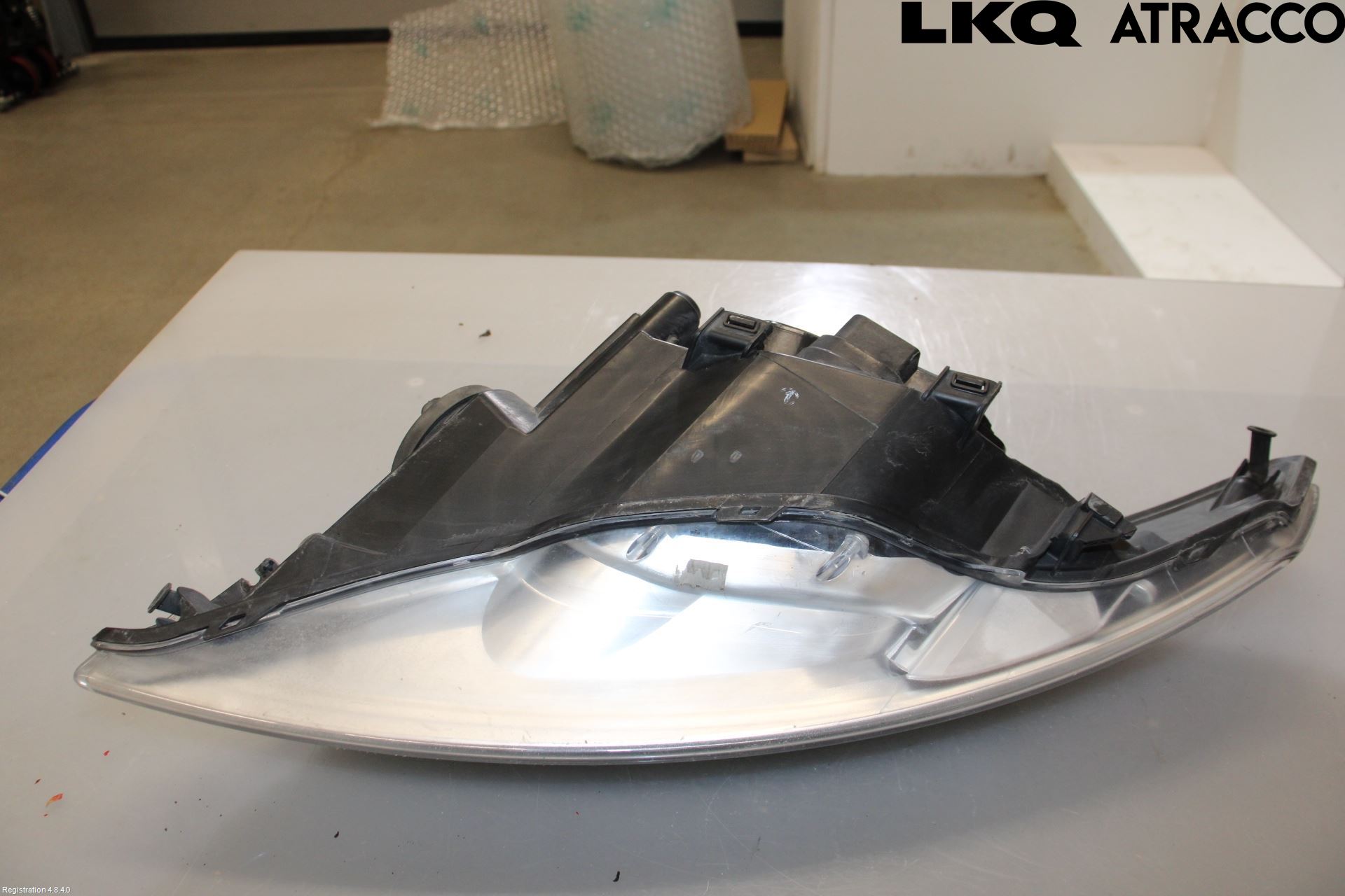 Ford MONDEO 07-15 Frontlykt Høyre