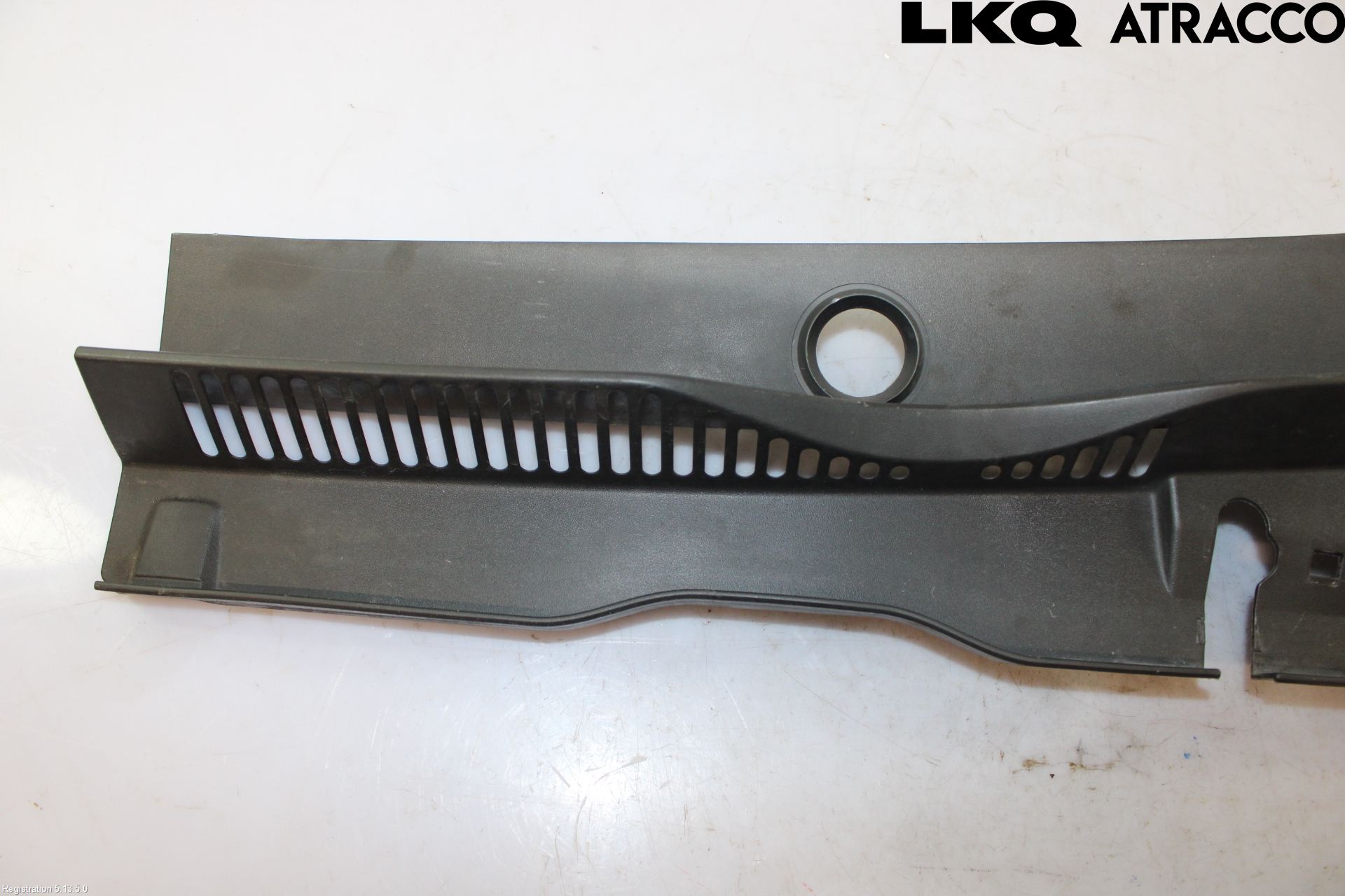 Volkswagen VW GOLF SPORTSVAN 15-20 Visker Deksel-Grill-Under Frr