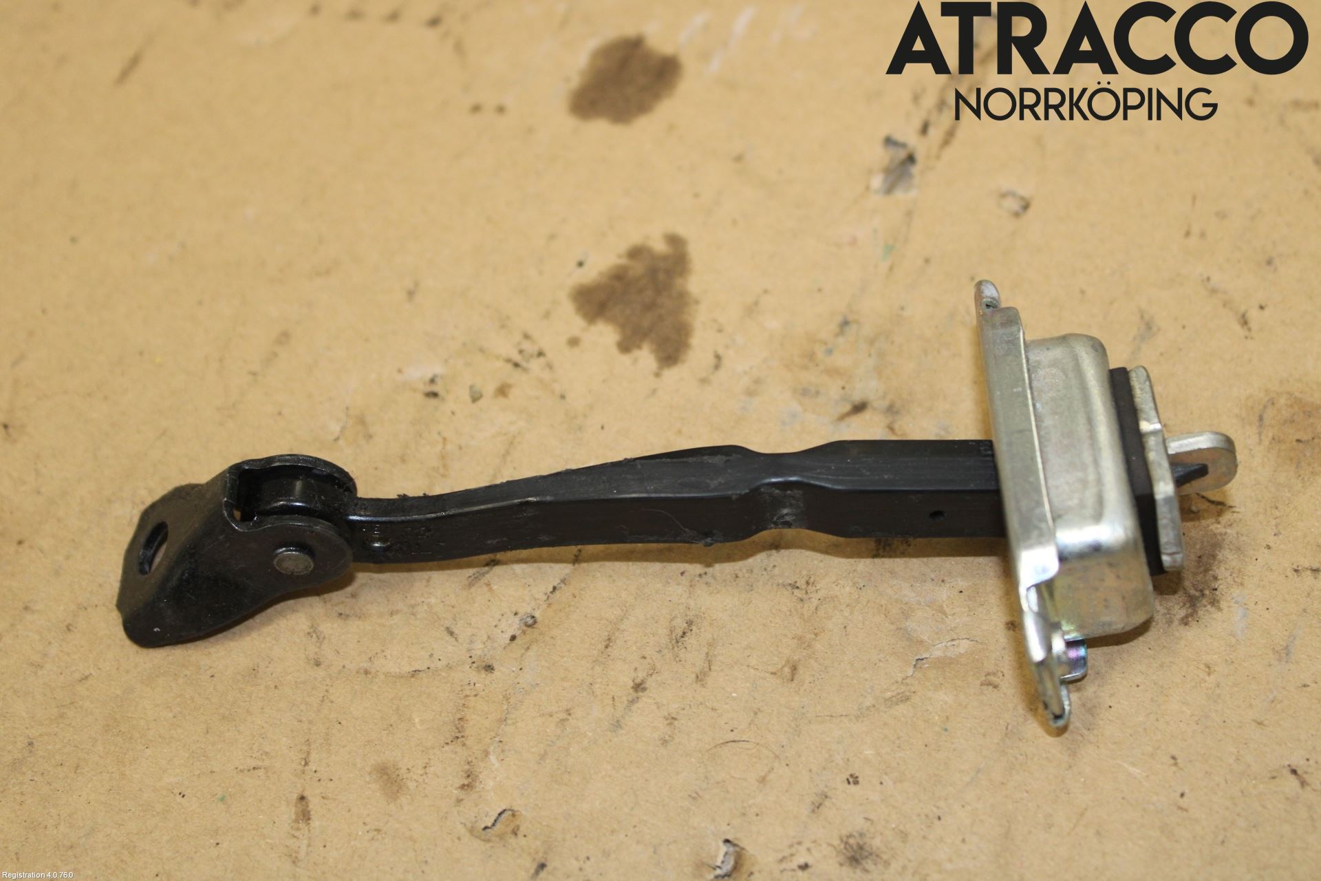 Nissan QASHQAI 14-17 Dørstopper
