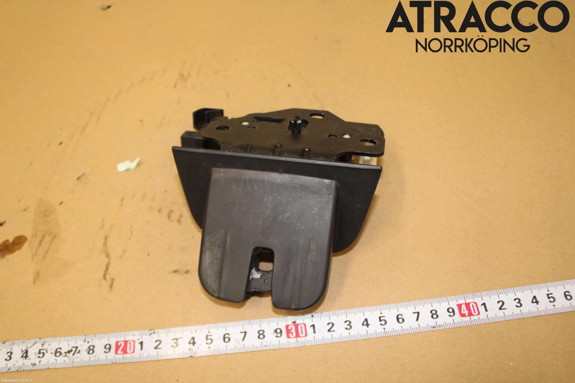 Audi A4/S4 05-07 Bakluke-Lokk Låsekasse