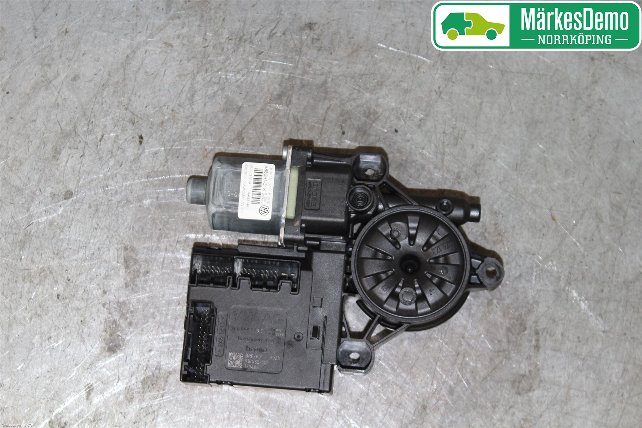 Volkswagen VW PASSAT 11-14 Vindusheismotor