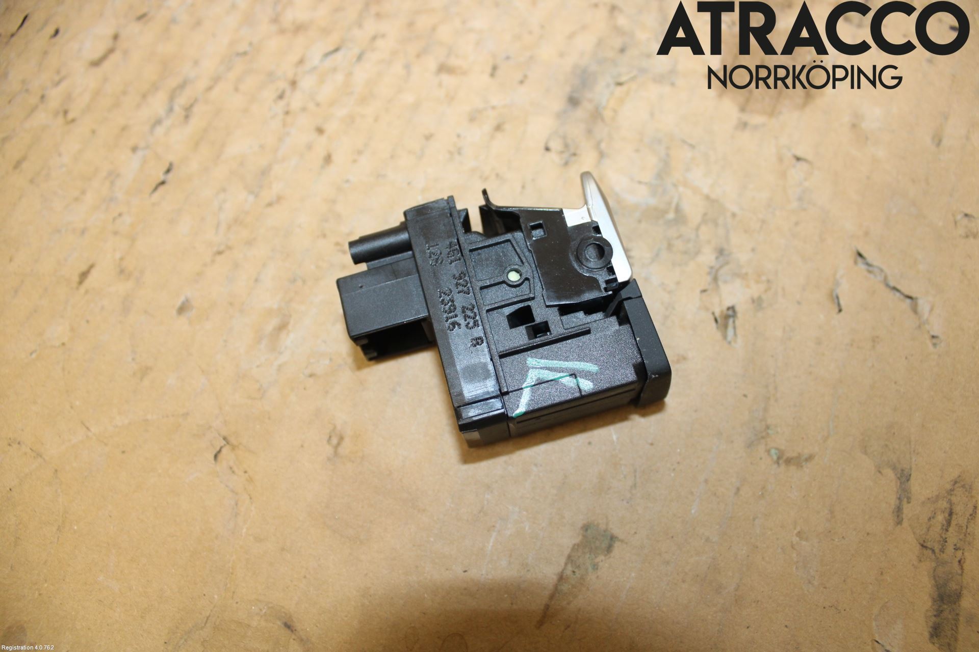Audi A6/S6 4G 11-18 Bryter Parkeringsbrems