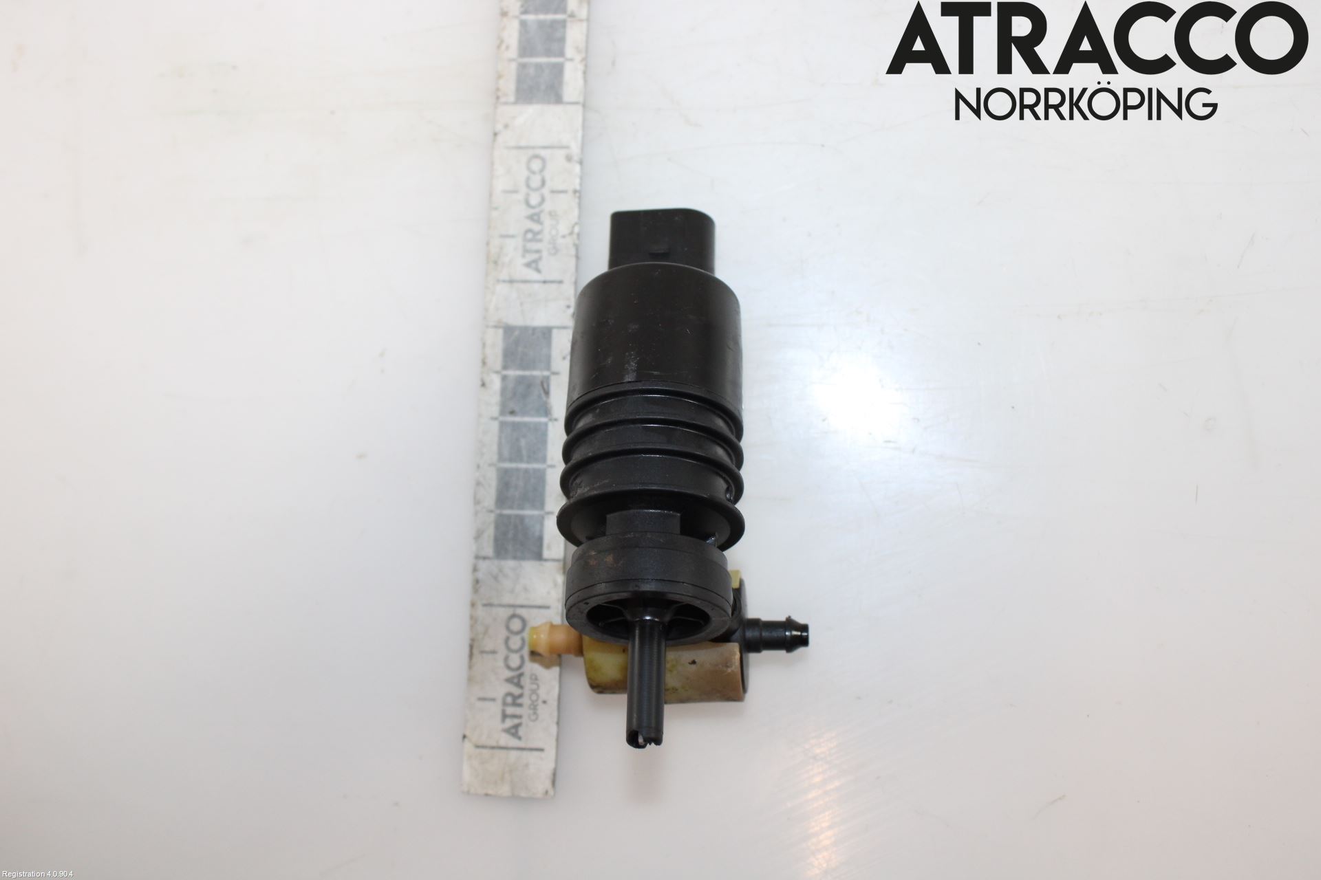 Volkswagen VW PASSAT 11-14 Spylerpumpe Frontrute