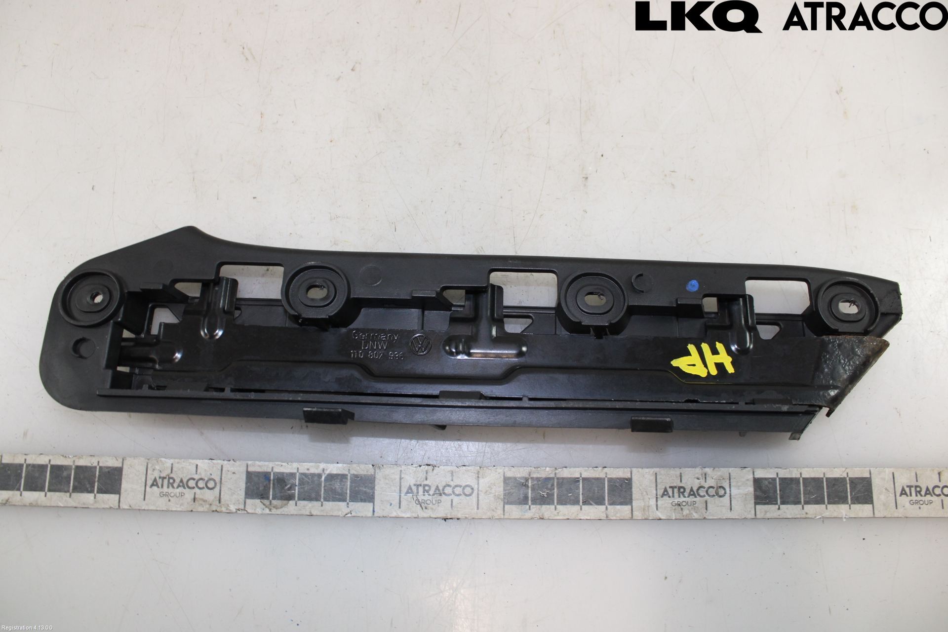 Volkswagen VW CADDY      04-10 Støtfangerfeste Foran Høyre