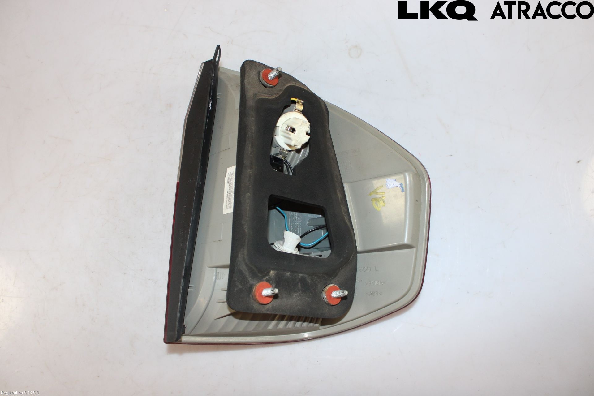 BMW X3 E83     03-10 Baklykt Venstre